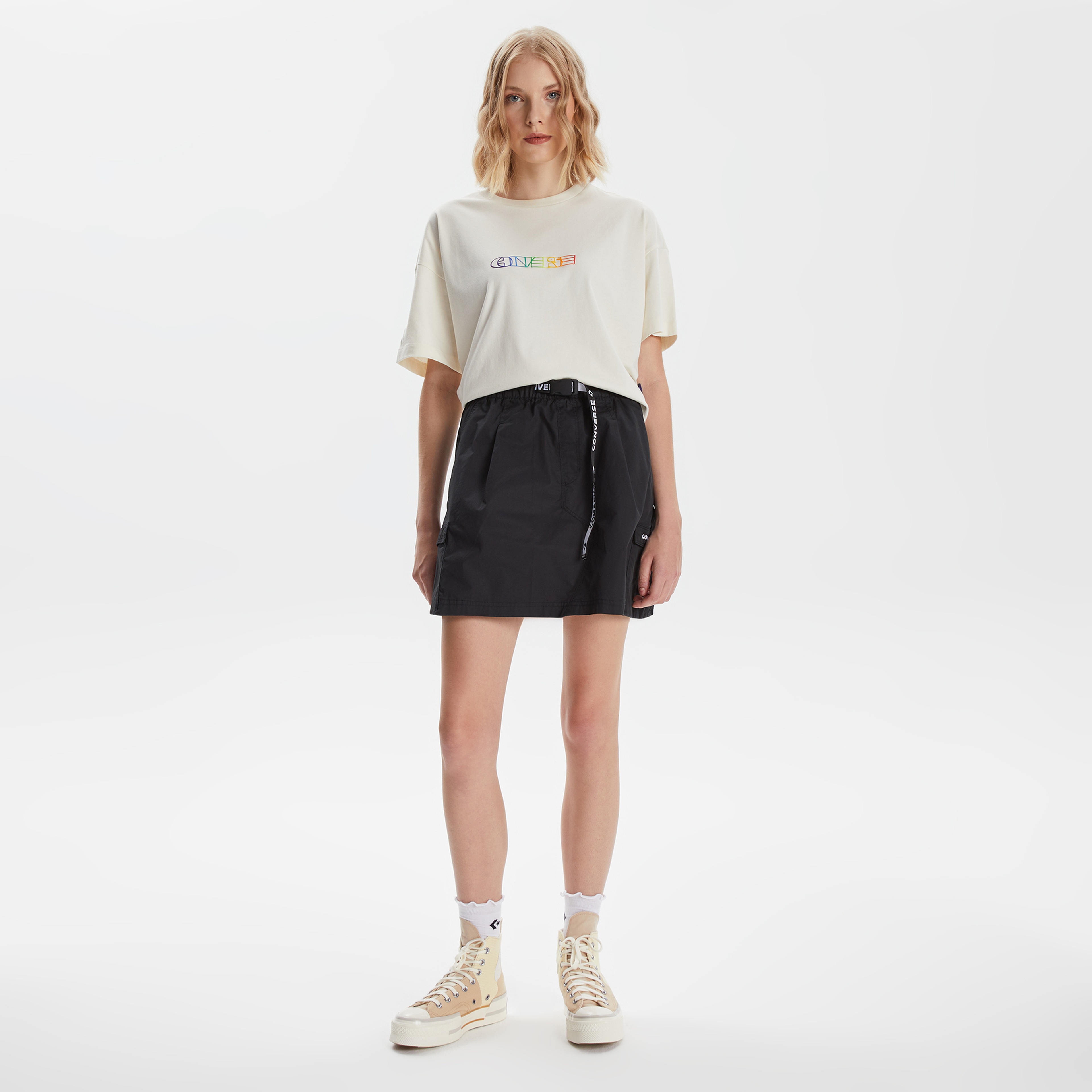 Converse Loose Deconstructed Graphic Kadın Krem Crop