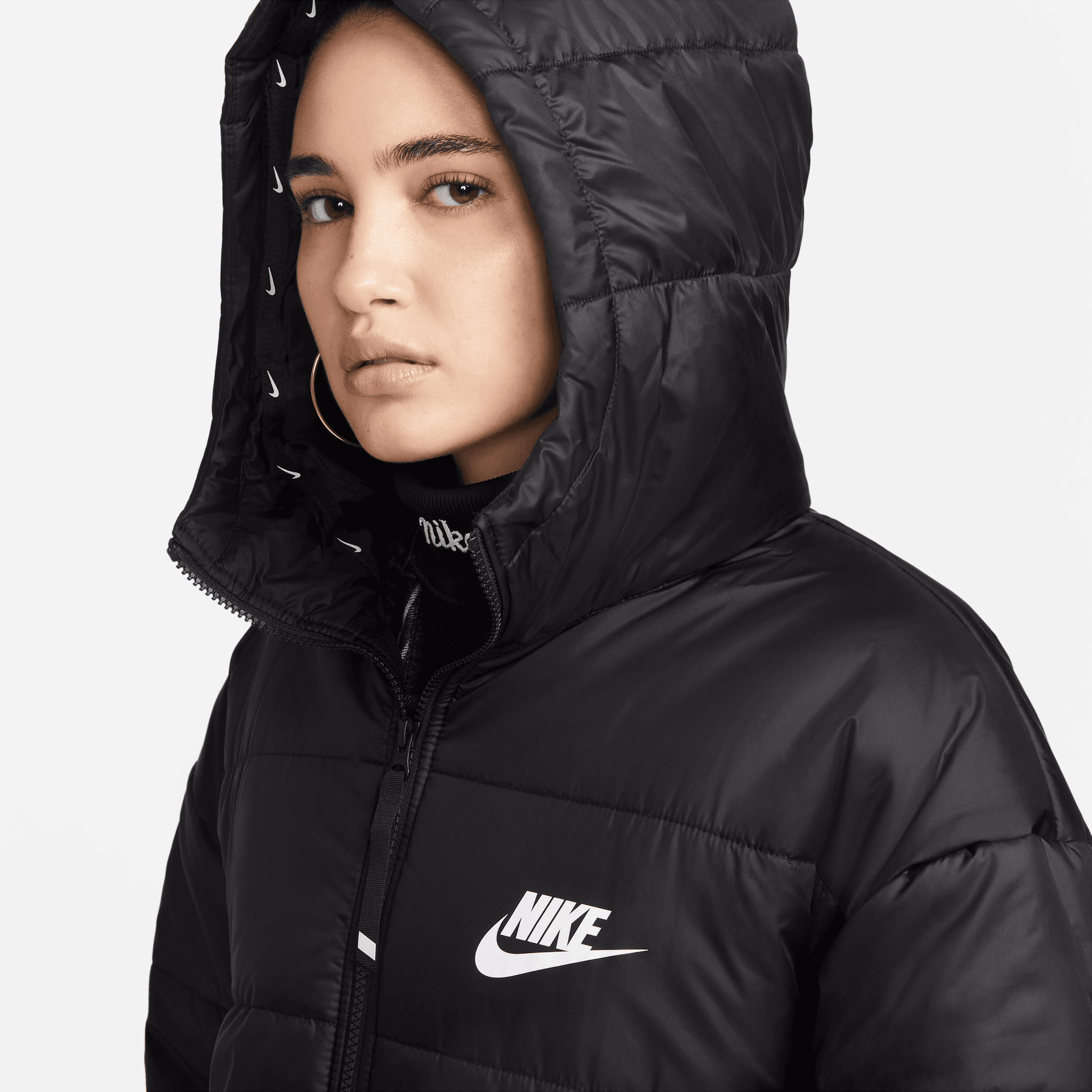 Nike Nsw Syn Therma-FIT Kadın Siyah Mont