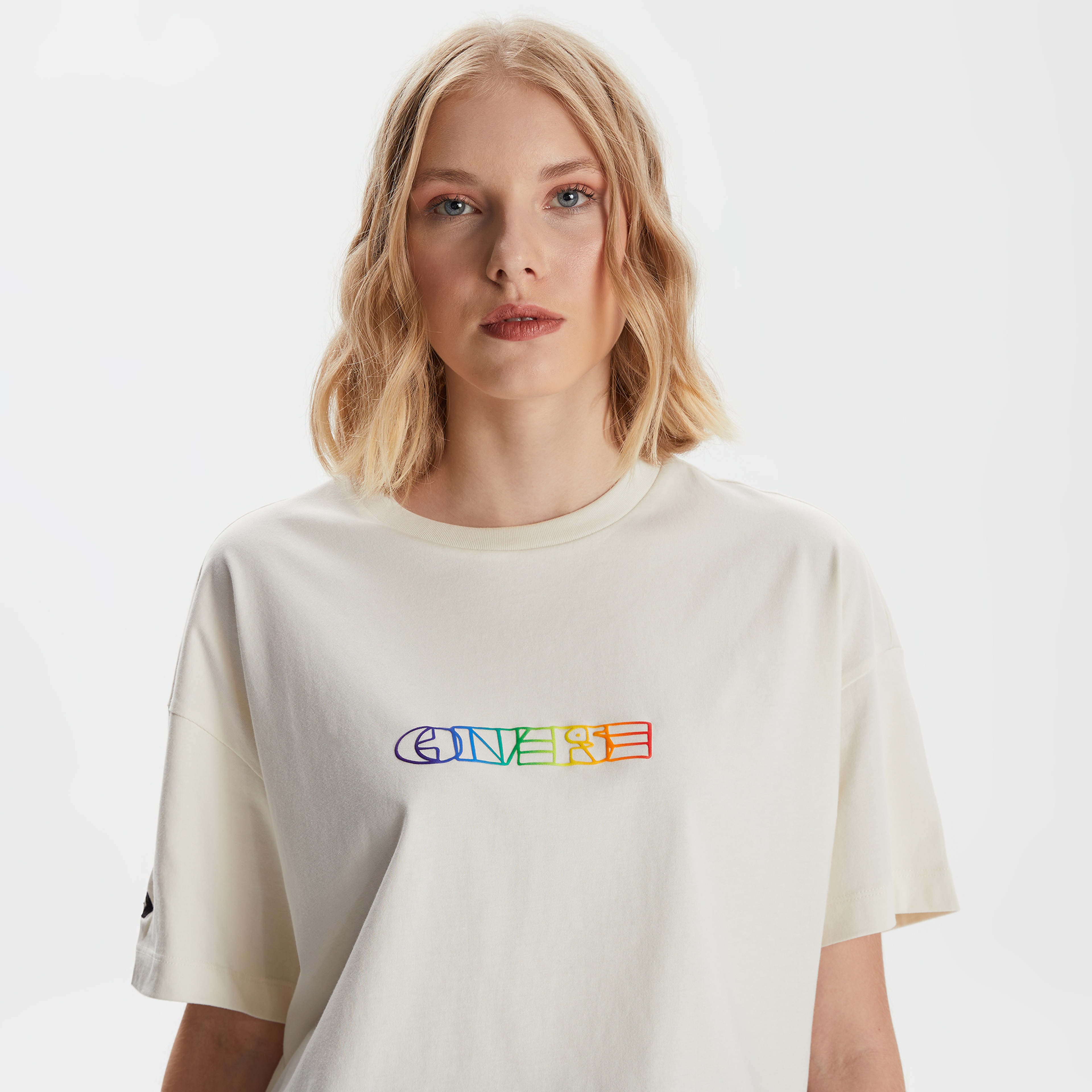 Converse Loose Deconstructed Graphic Kadın Krem Crop