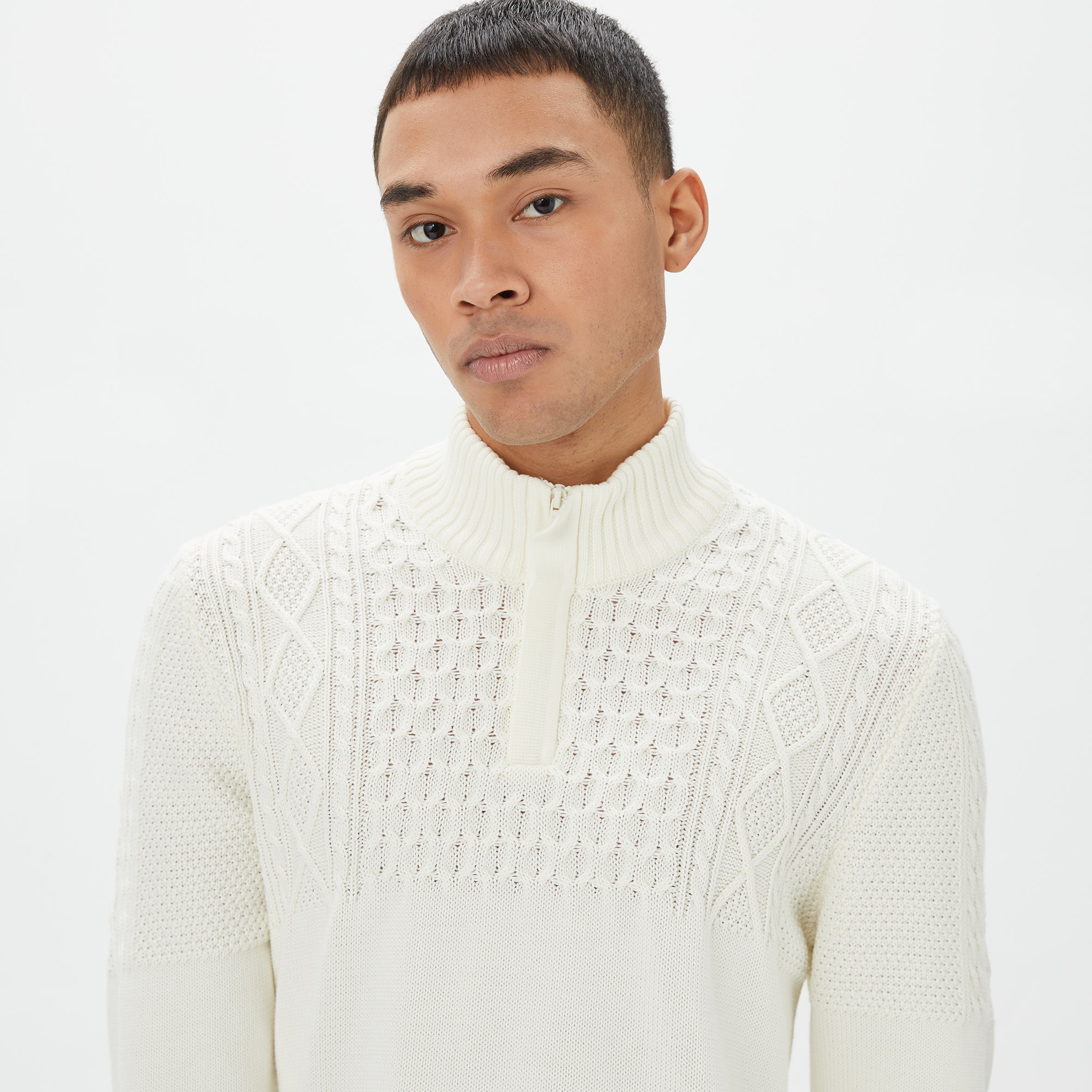 Nautica Erkek Beyaz Standart Fit Desenli Dik Yakalı Triko