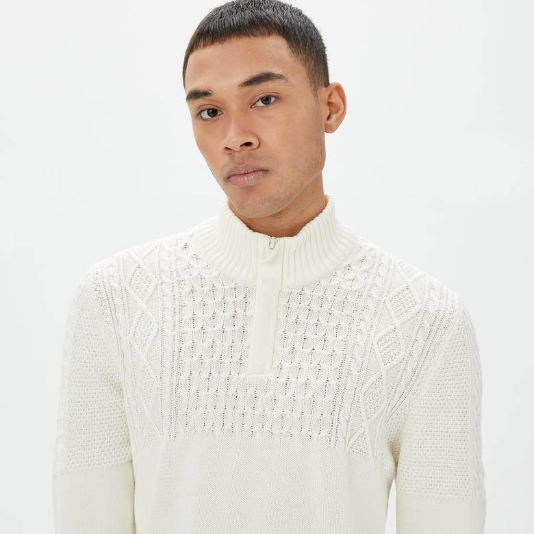 Nautica Erkek Beyaz Standart Fit Desenli Dik Yakalı Triko