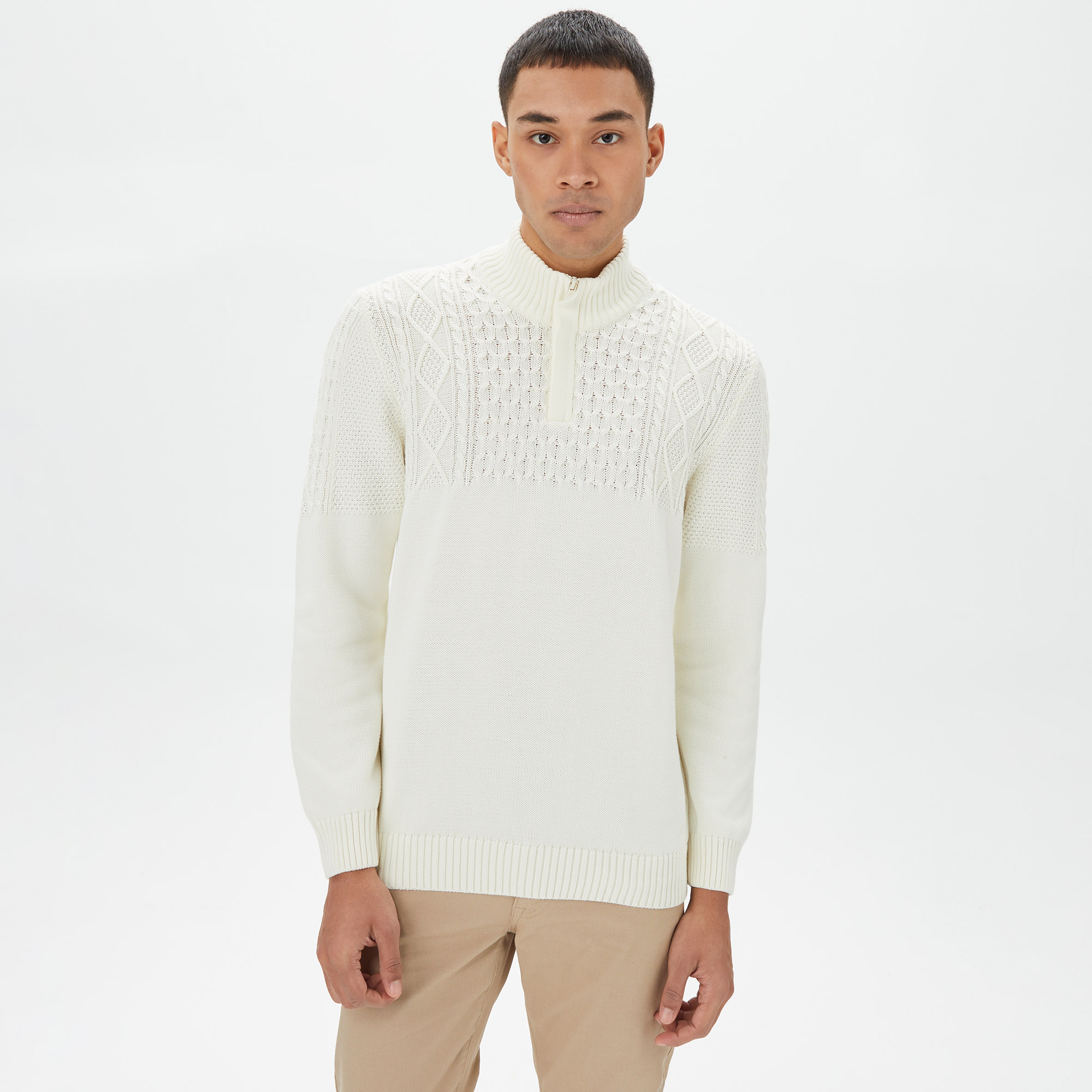 Nautica Erkek Beyaz Standart Fit Desenli Dik Yakalı Triko