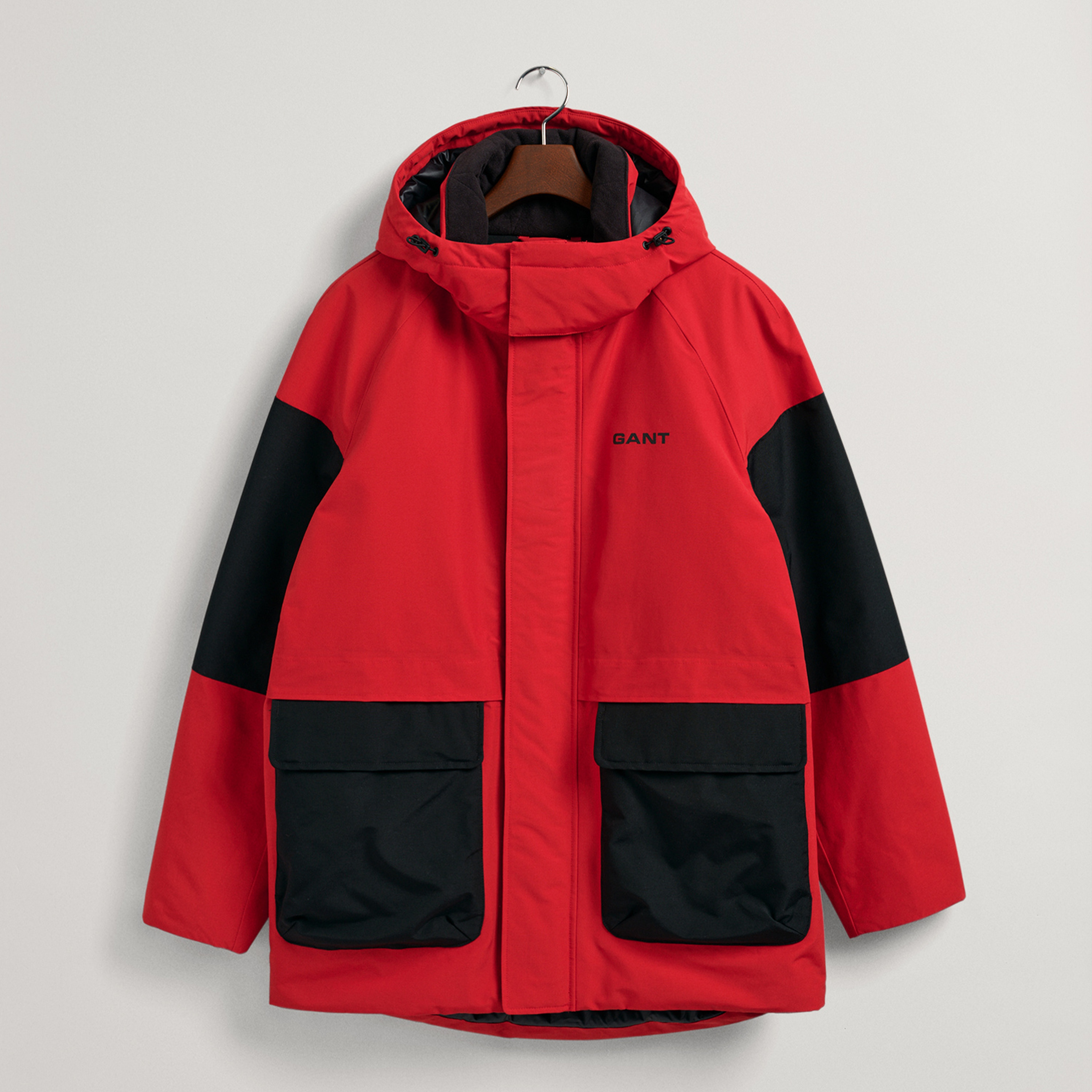 Gant Erkek Kırmızı Oversize Fit Kapüşonlu Logolu Mont