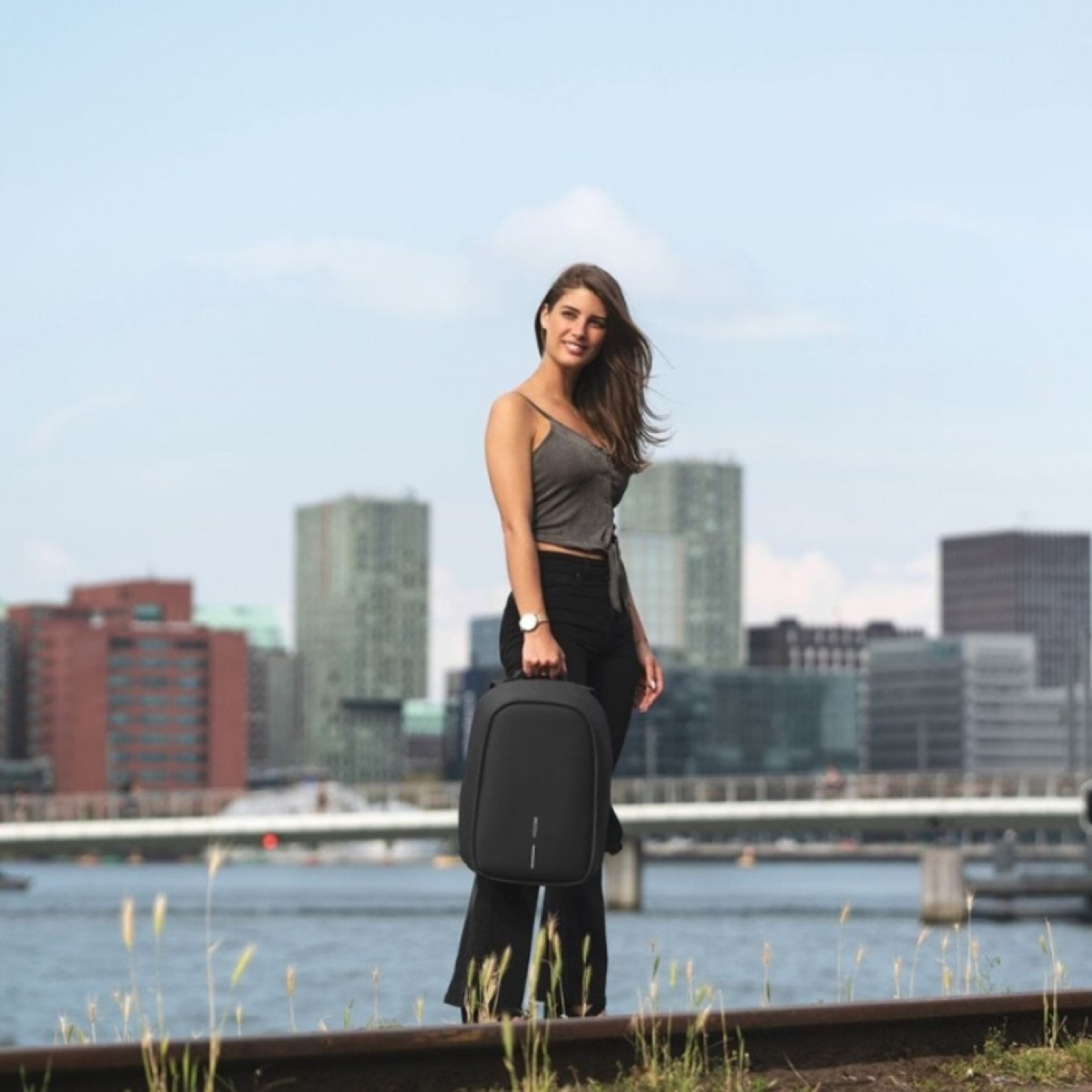 XD Design Bobby Hero Small Unisex Gri Sırt Çantası