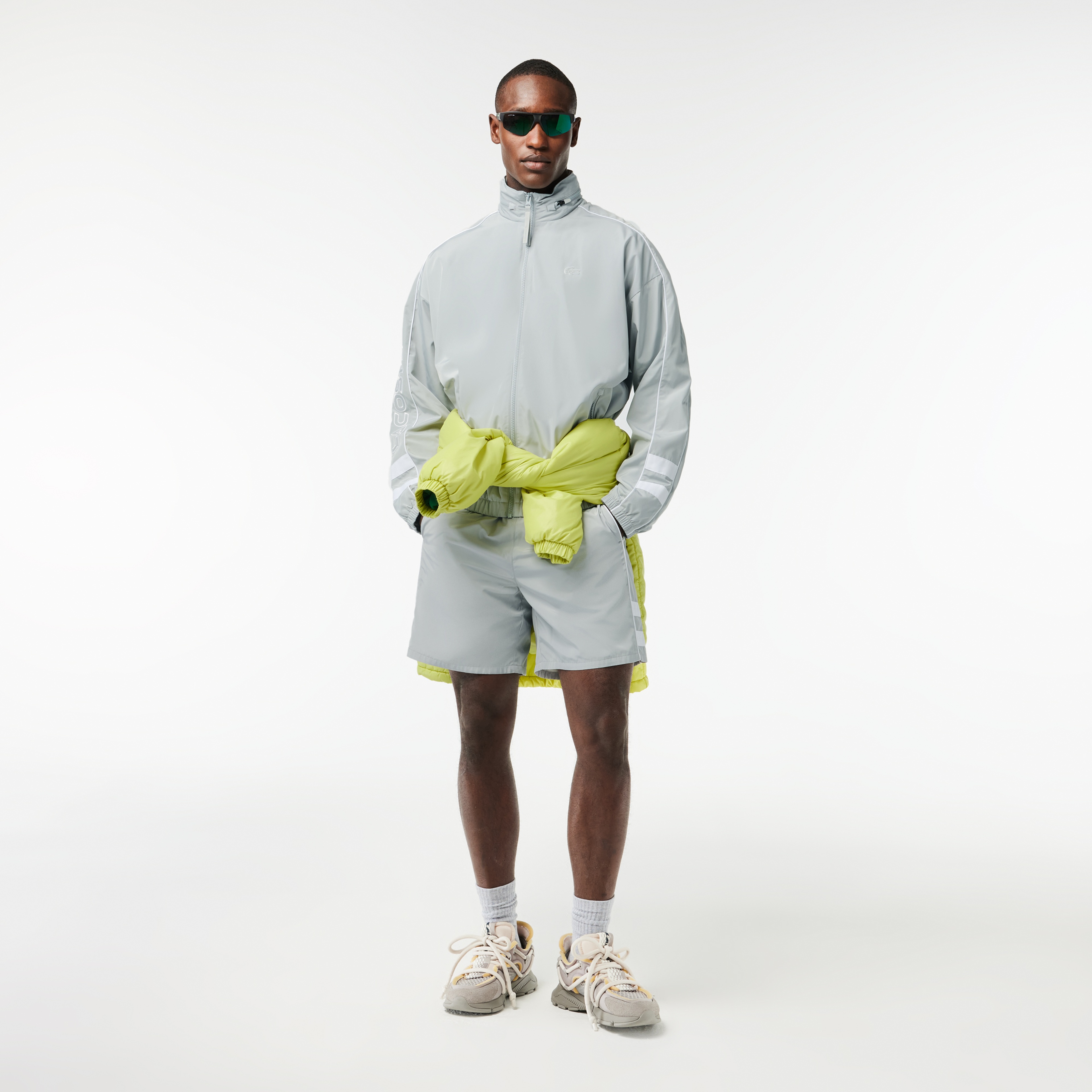 Erkek Dik Yaka Baskılı Açık Gri Mont