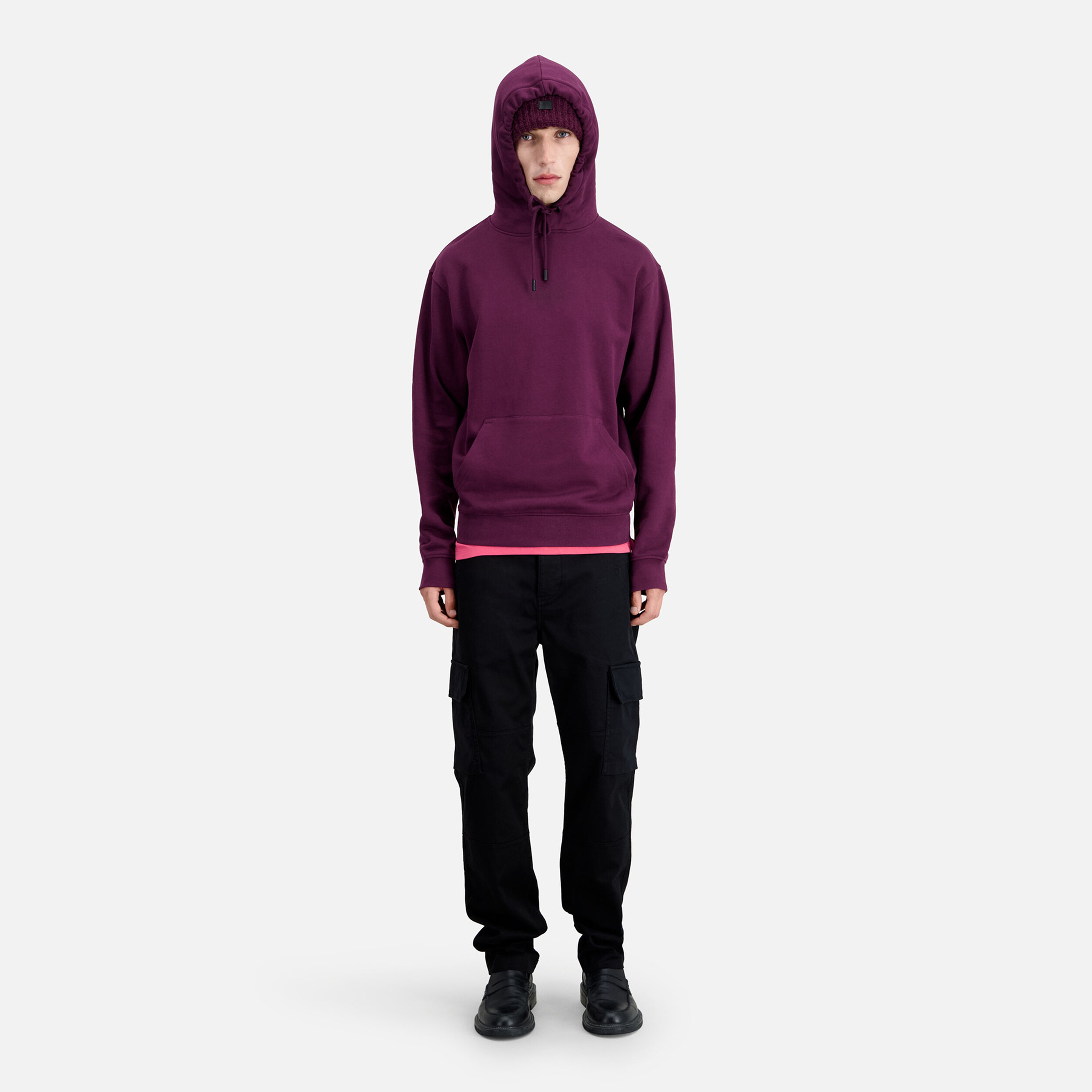 ERKEK KAPÜŞONLU BASKILI BORDO SWEATSHIRT