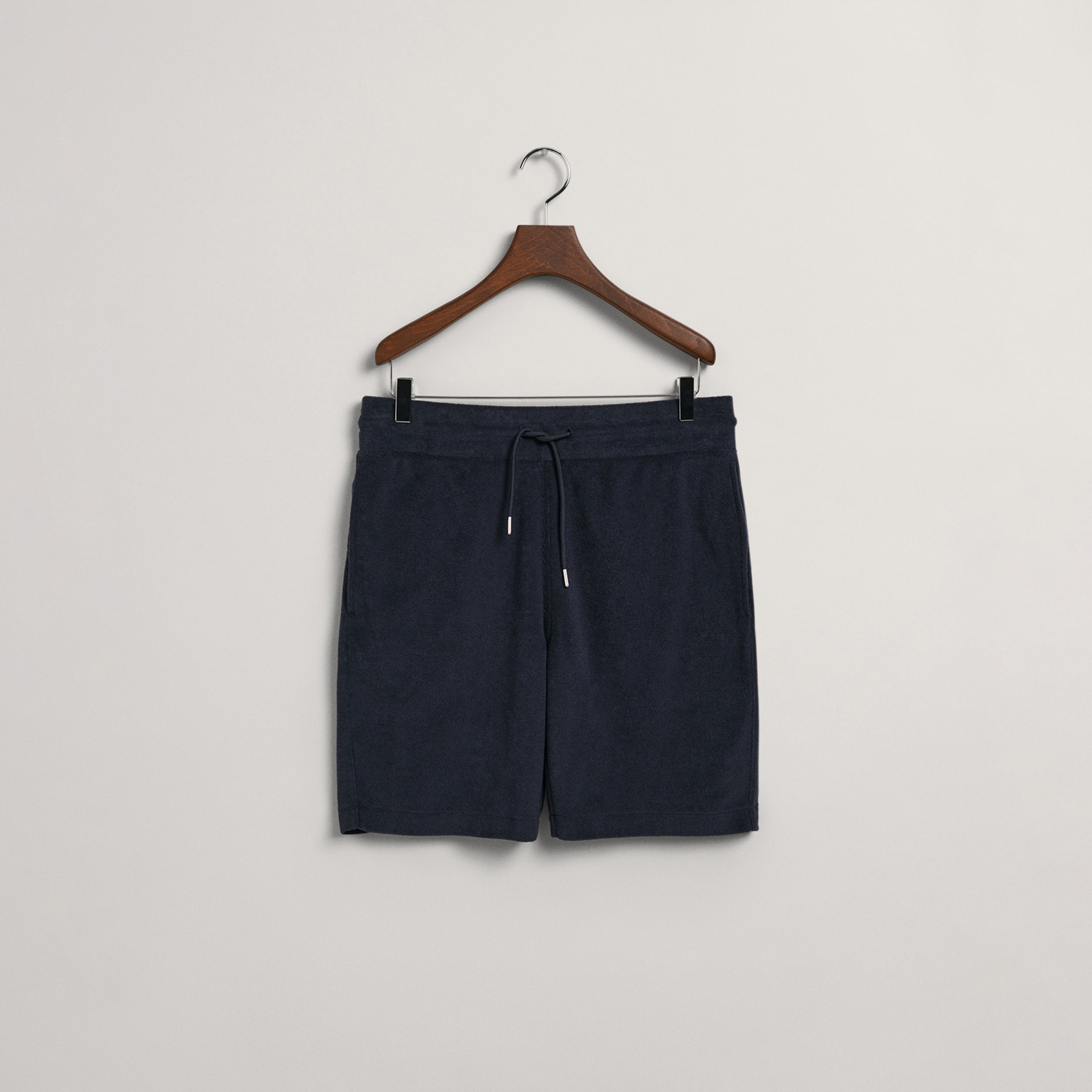 GANT Erkek Lacivert Regular Fit Şort