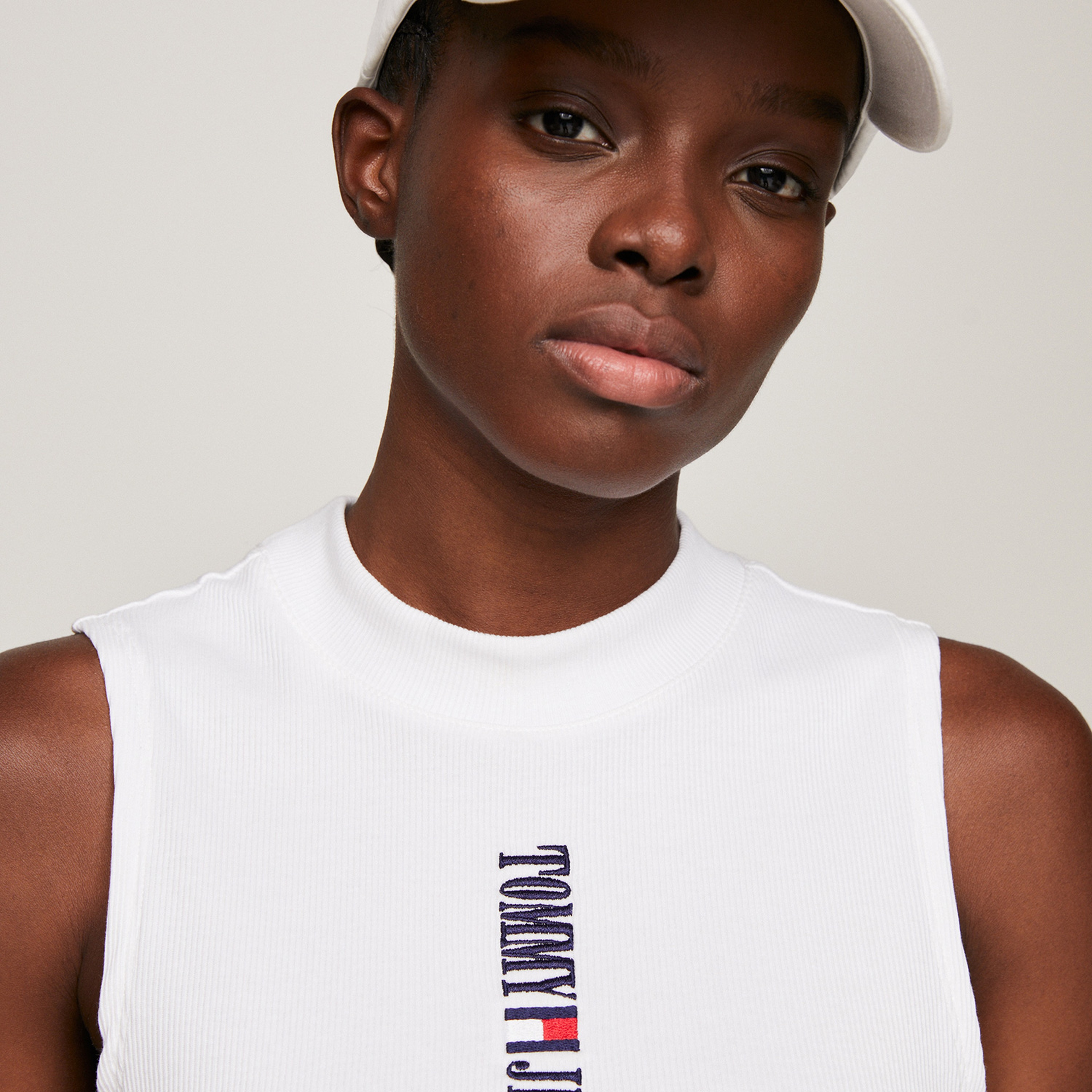 Tommy Hilfiger Kadın Beyaz Tshirt