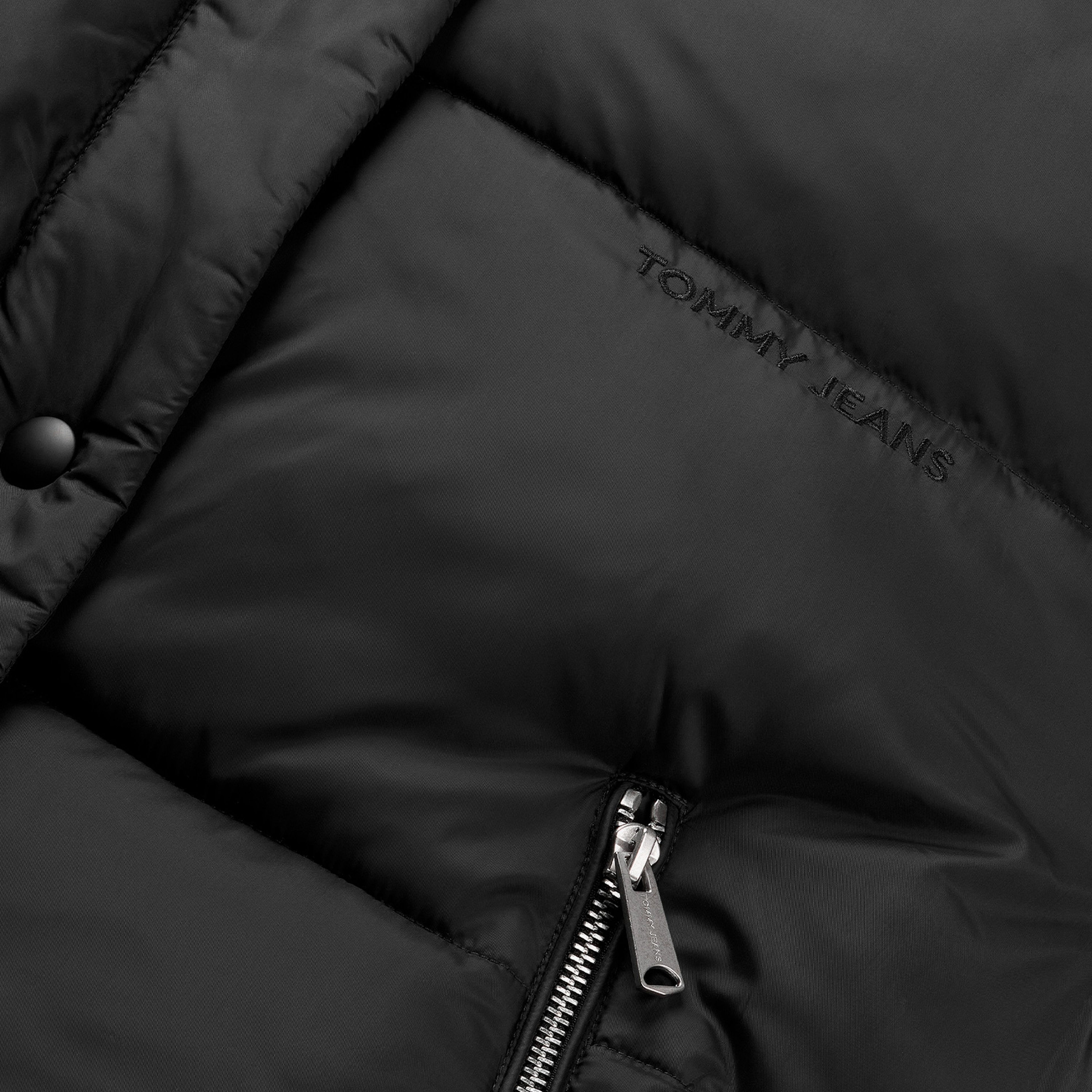 Tommy Hilfiger Kadın Siyah Mont