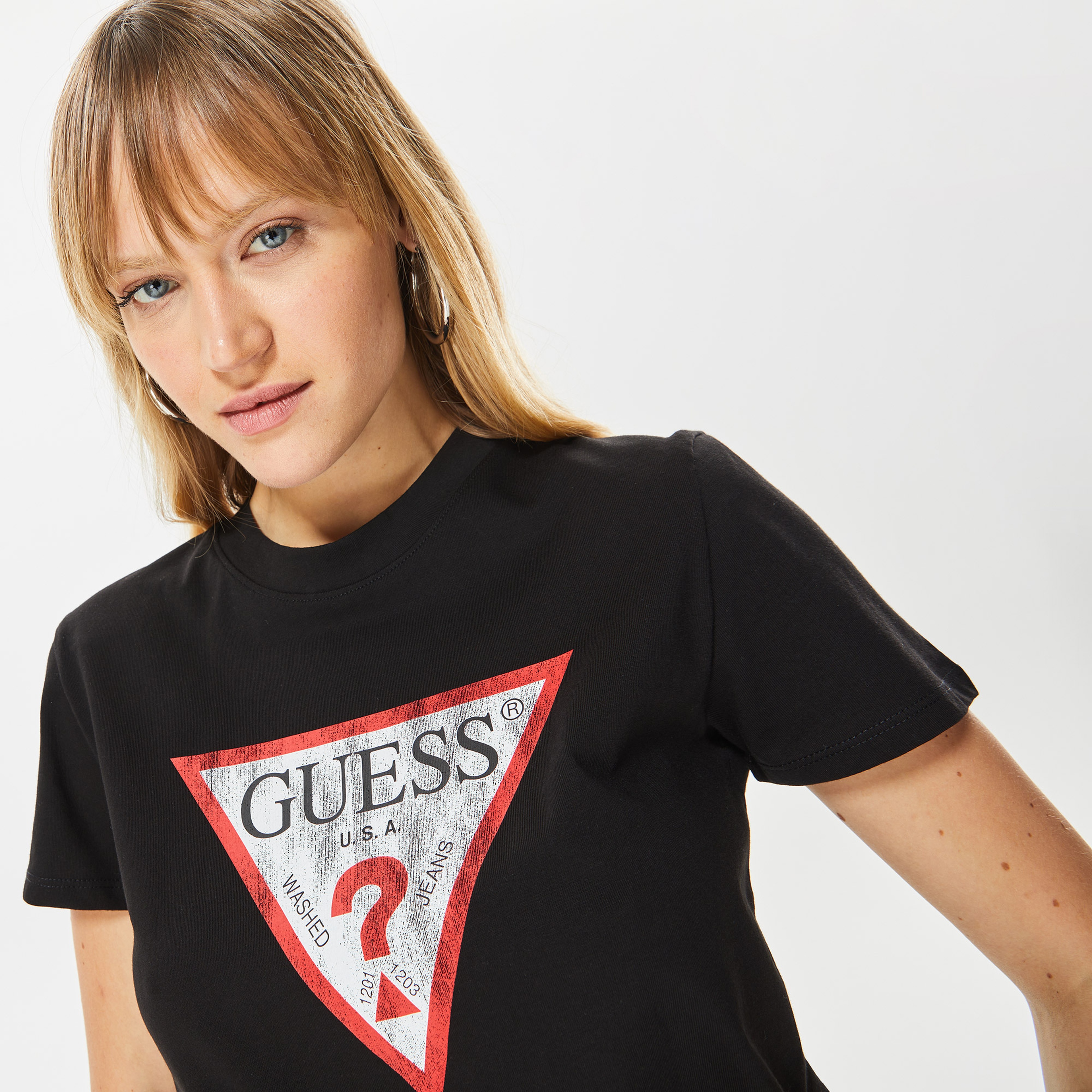 Guess Kadın Siyah Tshirt