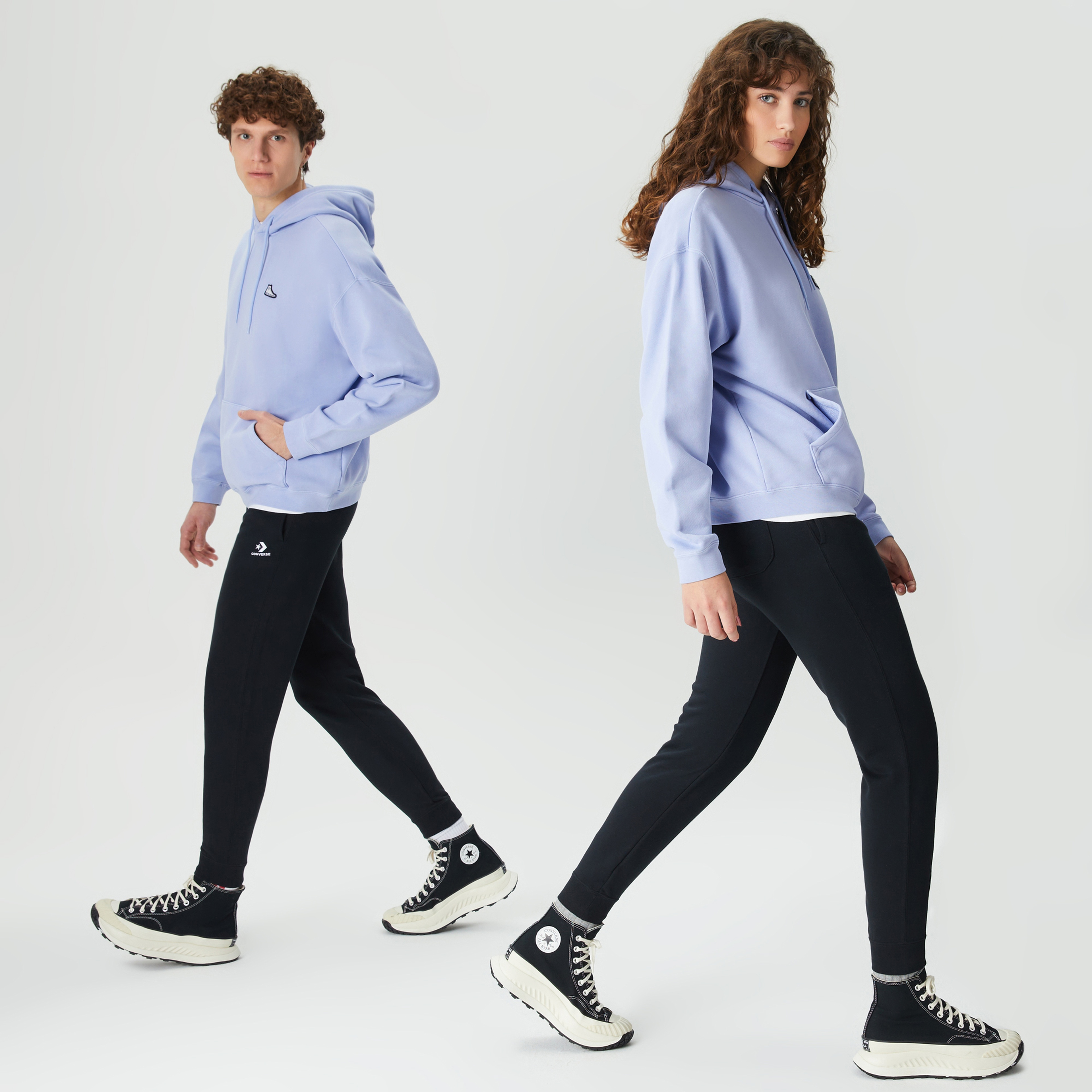 Converse Go-To Chuck 70 Loose Fit Pullover Hoodie