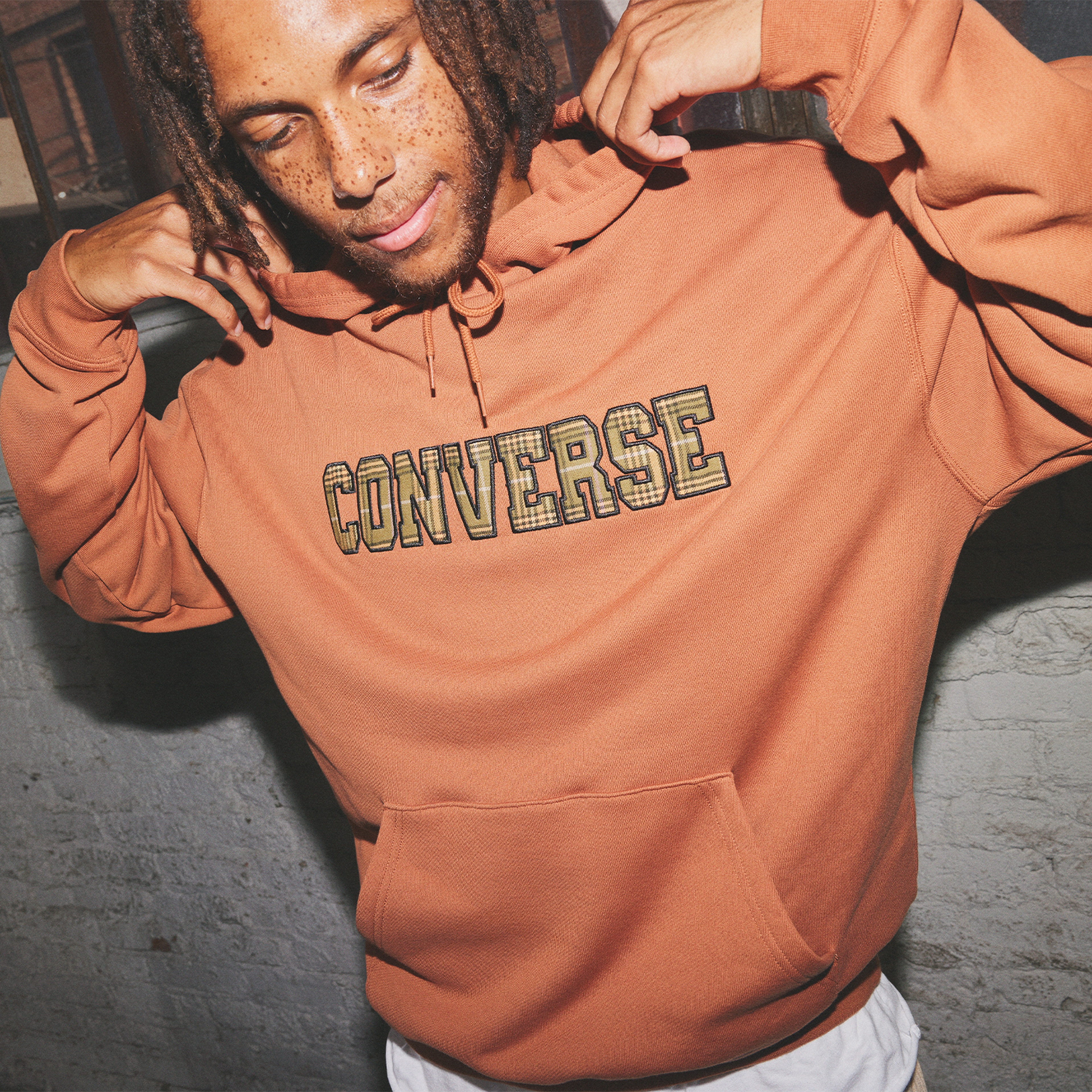 Converse Ssnl Elevated Logo Graphic Erkek Kahverengi Hoodie