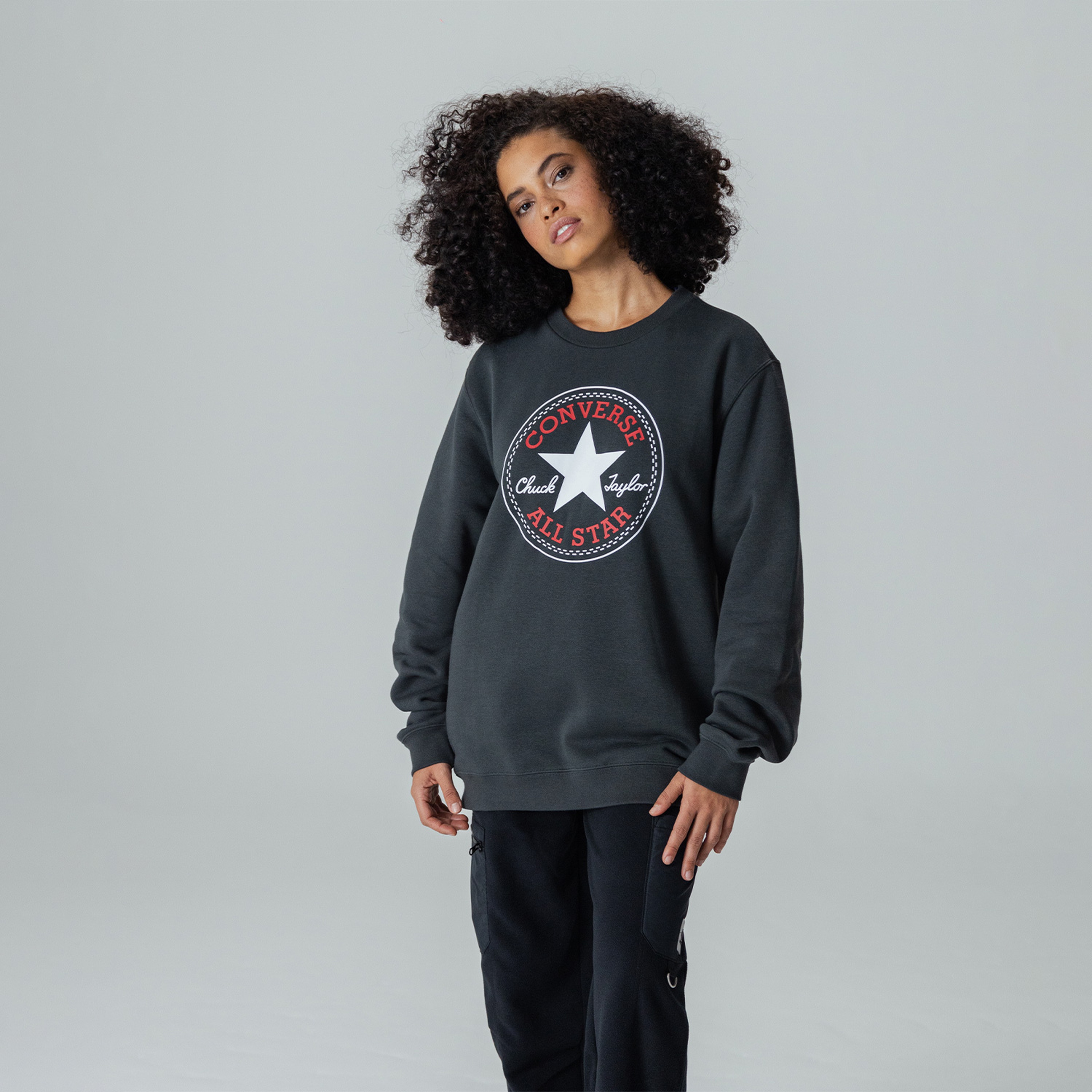 Converse Standard Fit Center Front Large Chuck Patch Core Crew Unisex Gri Hoodie