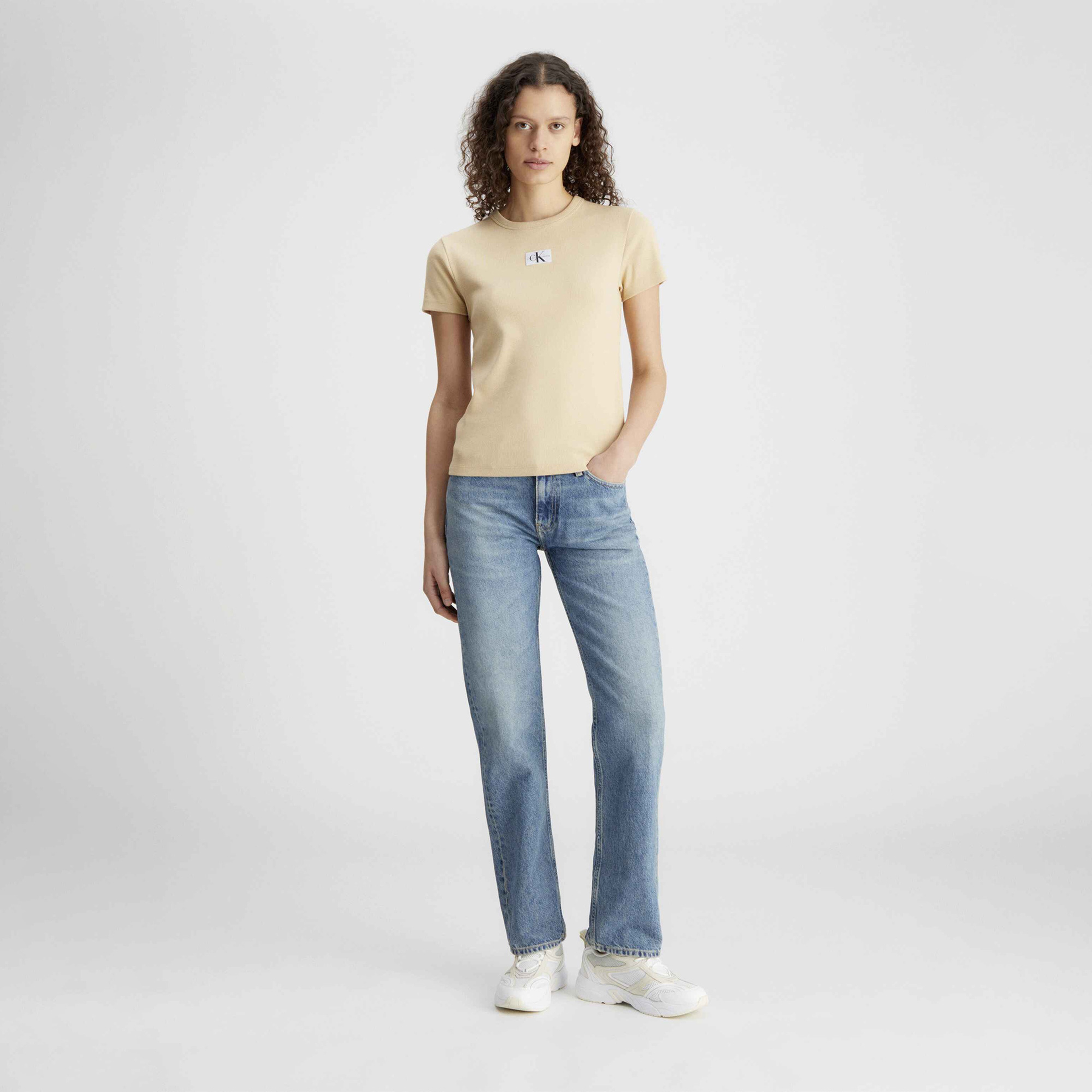 Calvin Klein Kadın Bej Tshirt