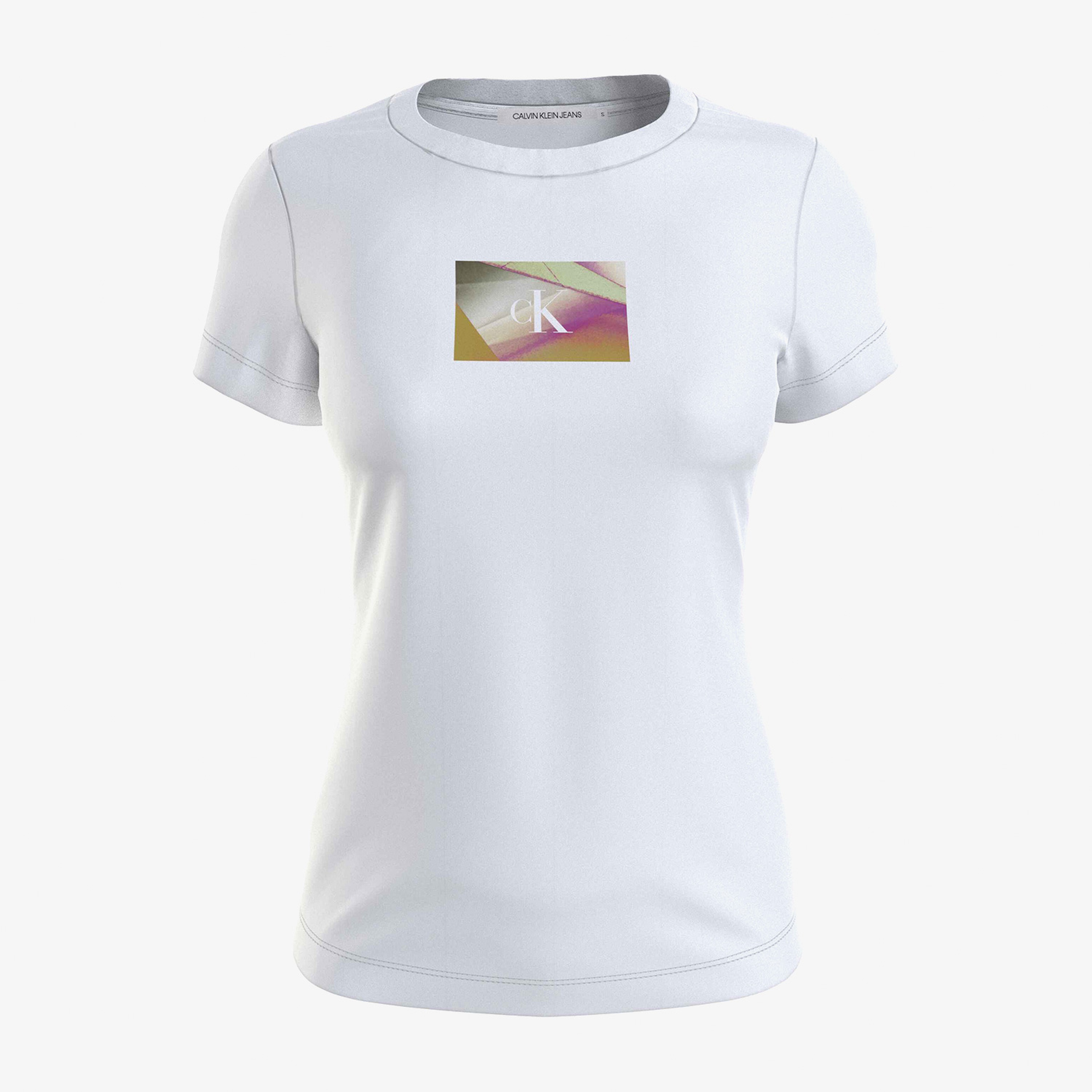 Calvin Klein Kadın Beyaz Tshirt