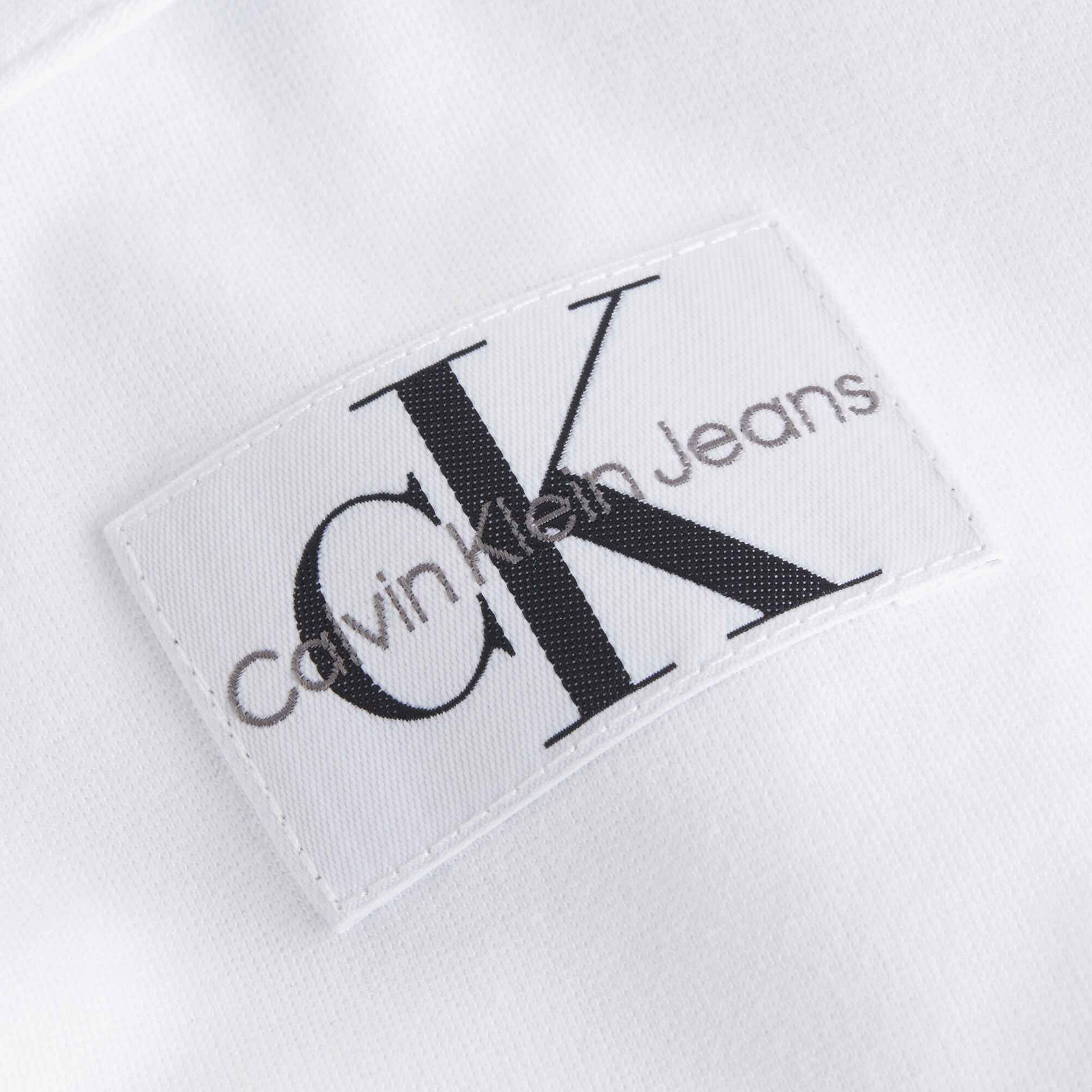 Calvin Klein Kadın Beyaz Tshirt