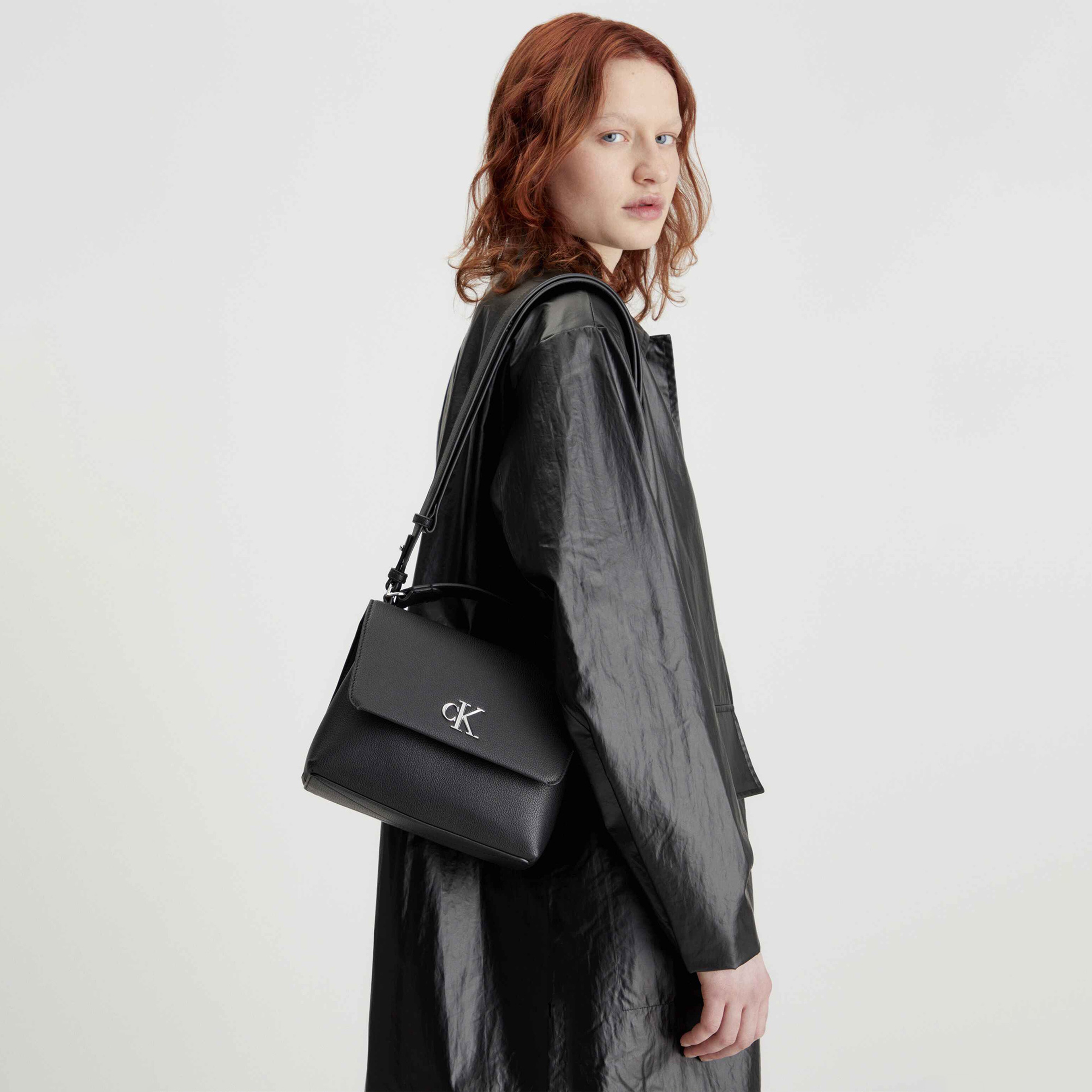 Calvin Klein Kadın Siyah Çanta