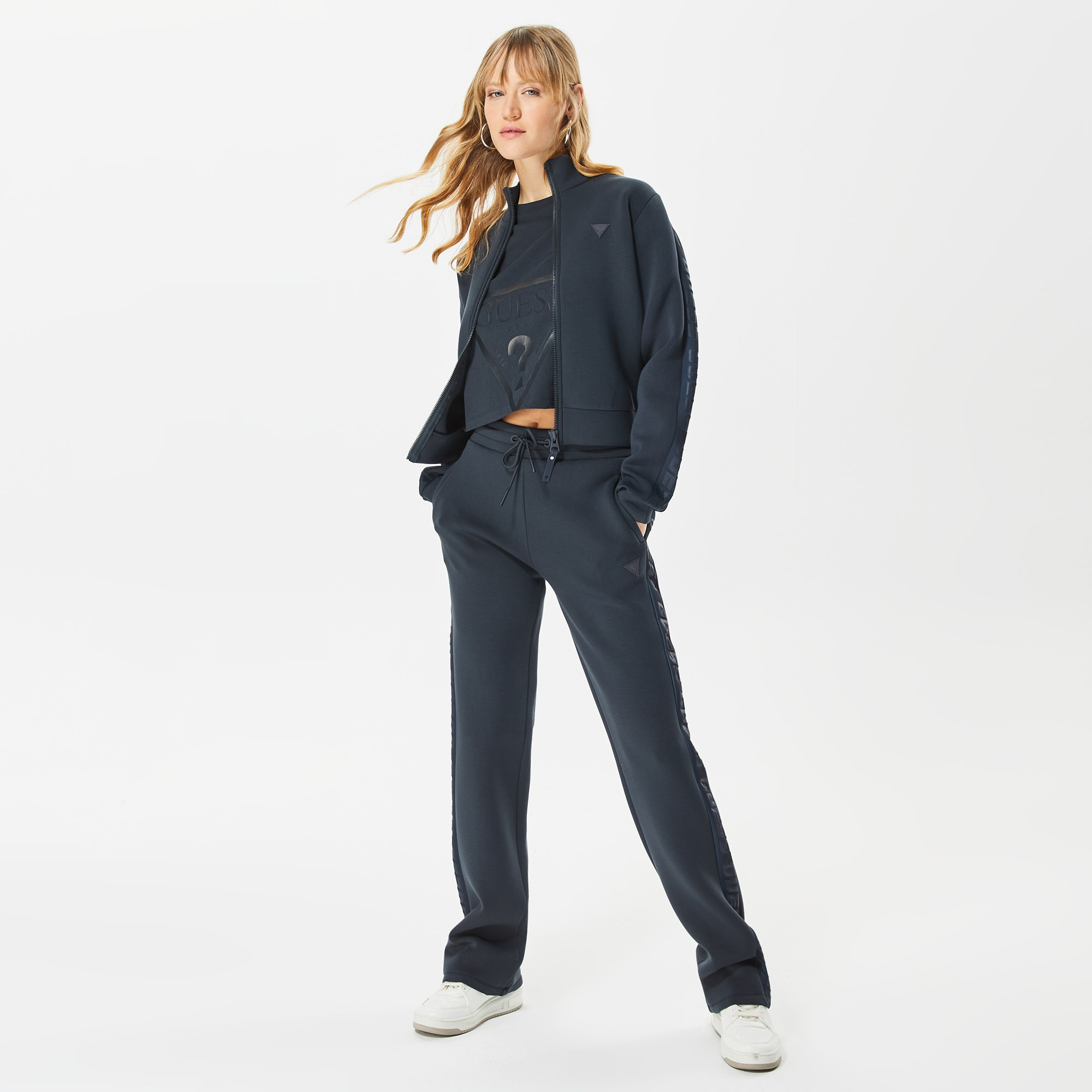 Guess Kadın Antrasit Sweatshirt