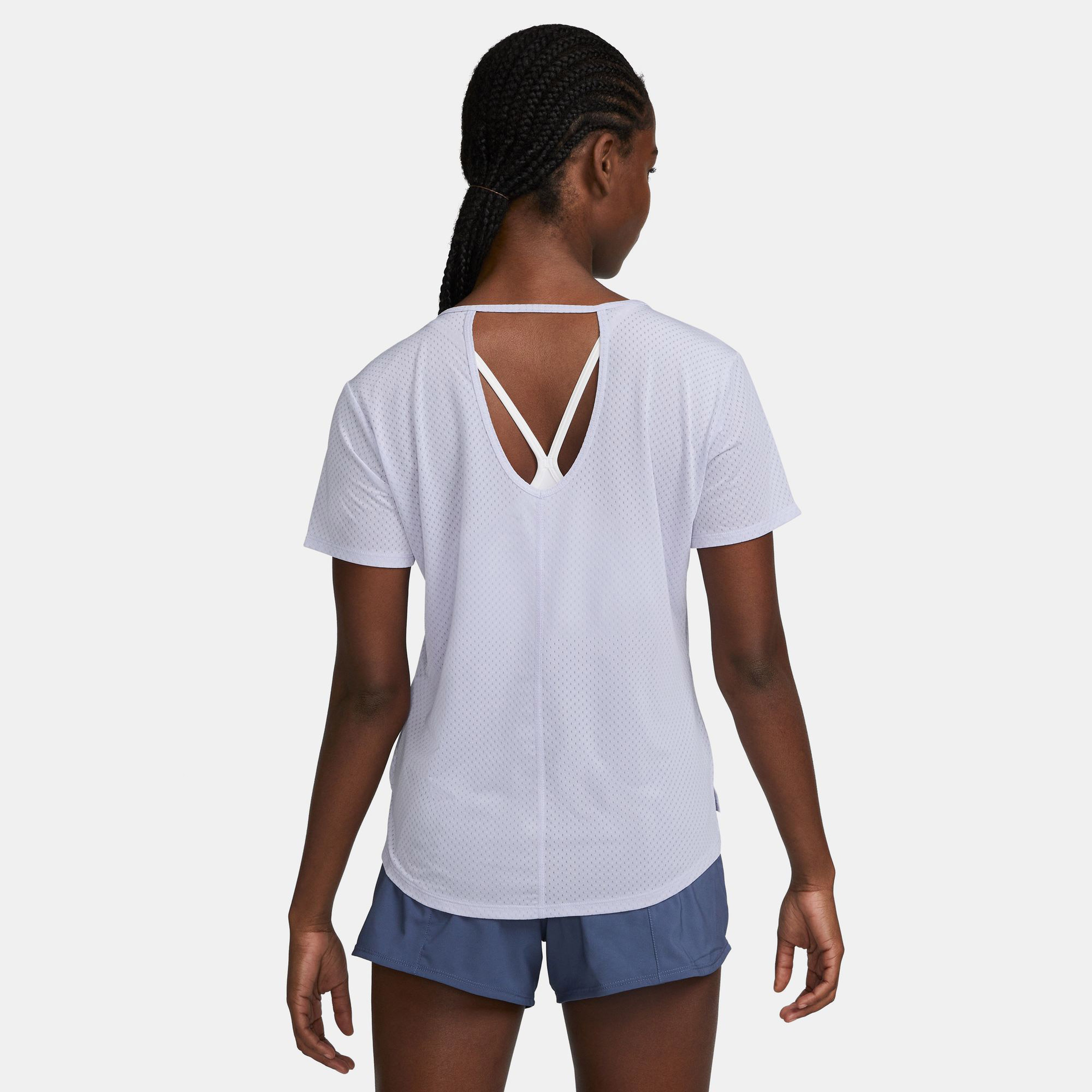 Nike Dri-Fit One Breathe Kadın Mor Antrenman T-Shirt