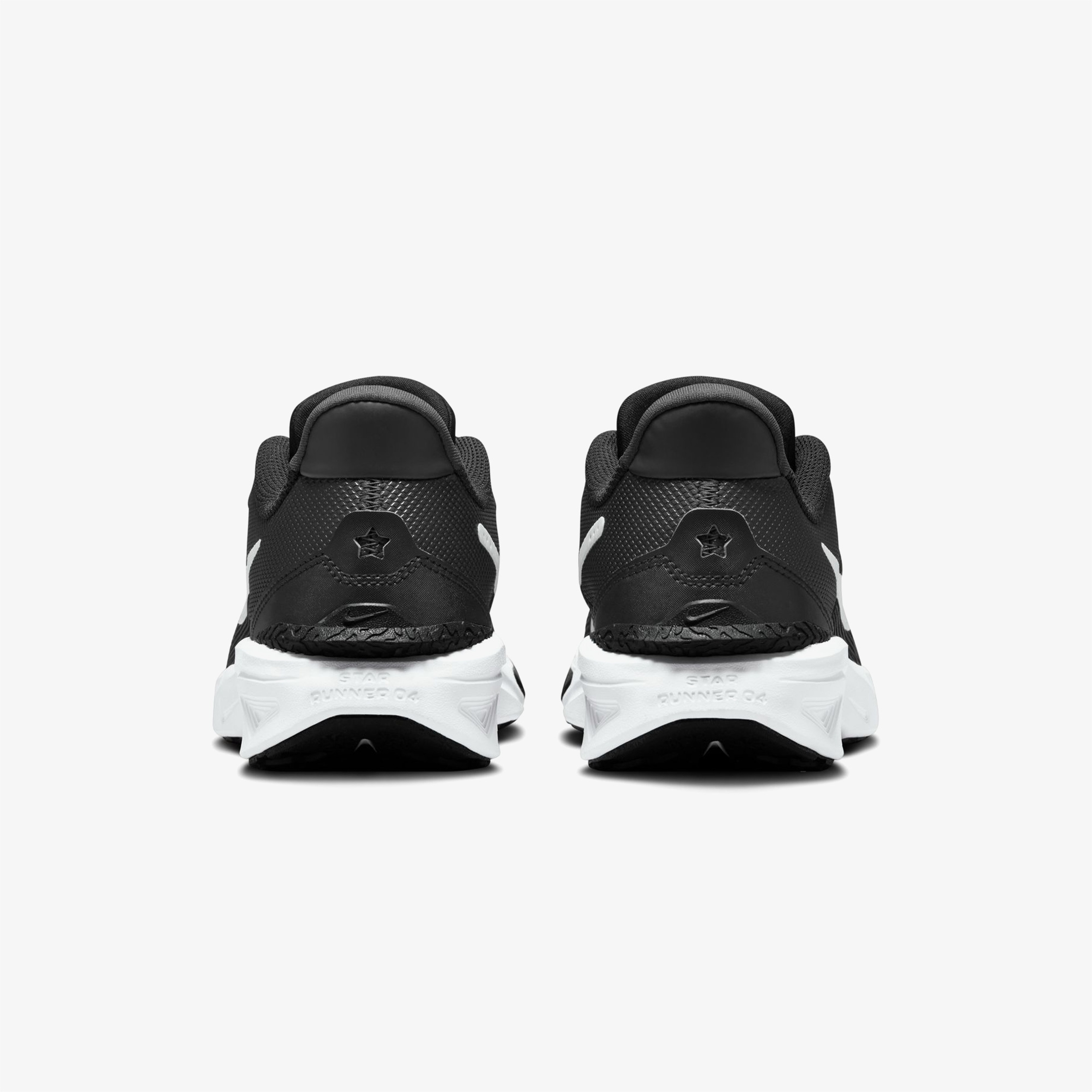 Nike Star Runner 4 (Gs) Çocuk Siyah Koşu Ayakkabısı