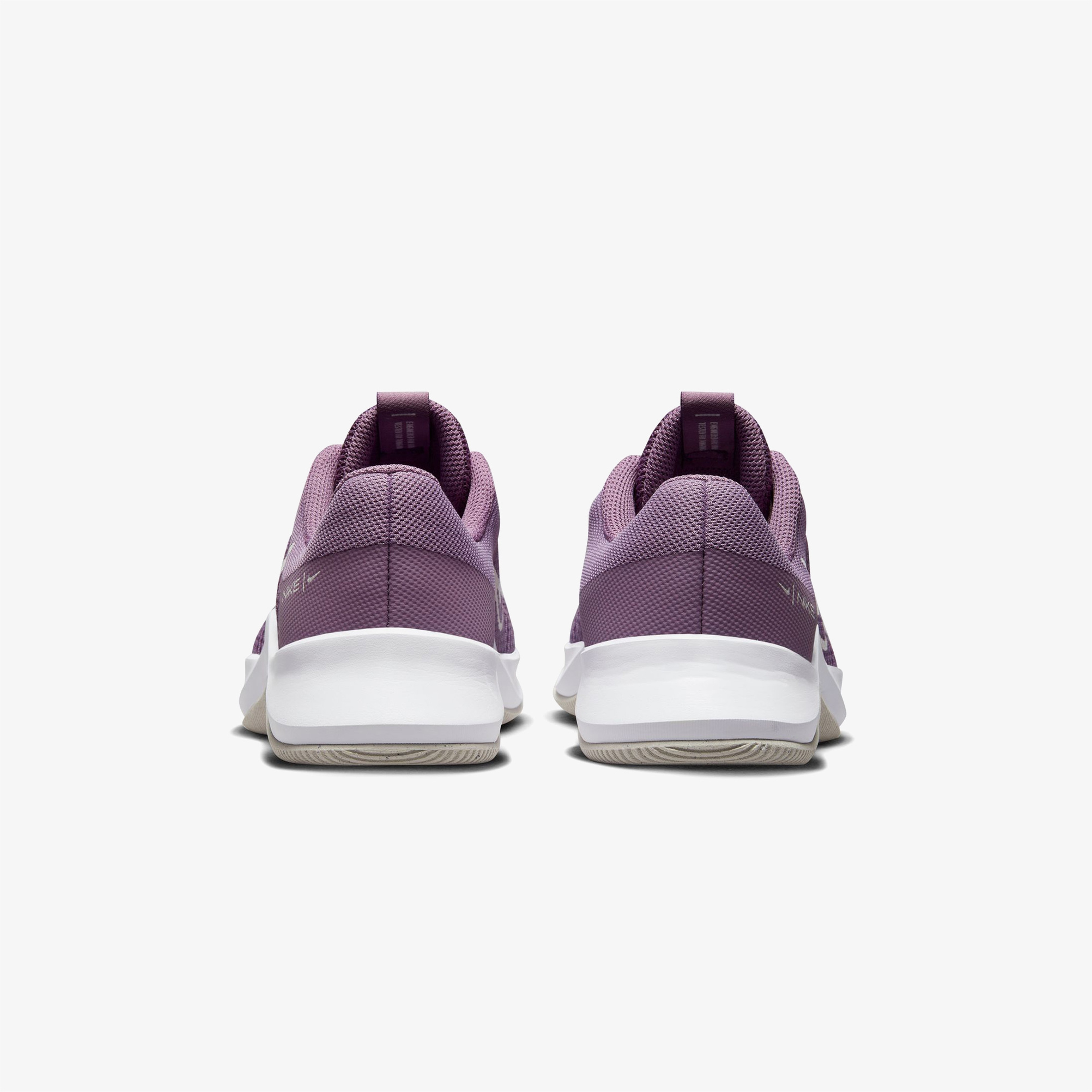 Nike Mc Trainer 2 Kadın Mor Antrenman Ayakkabısı