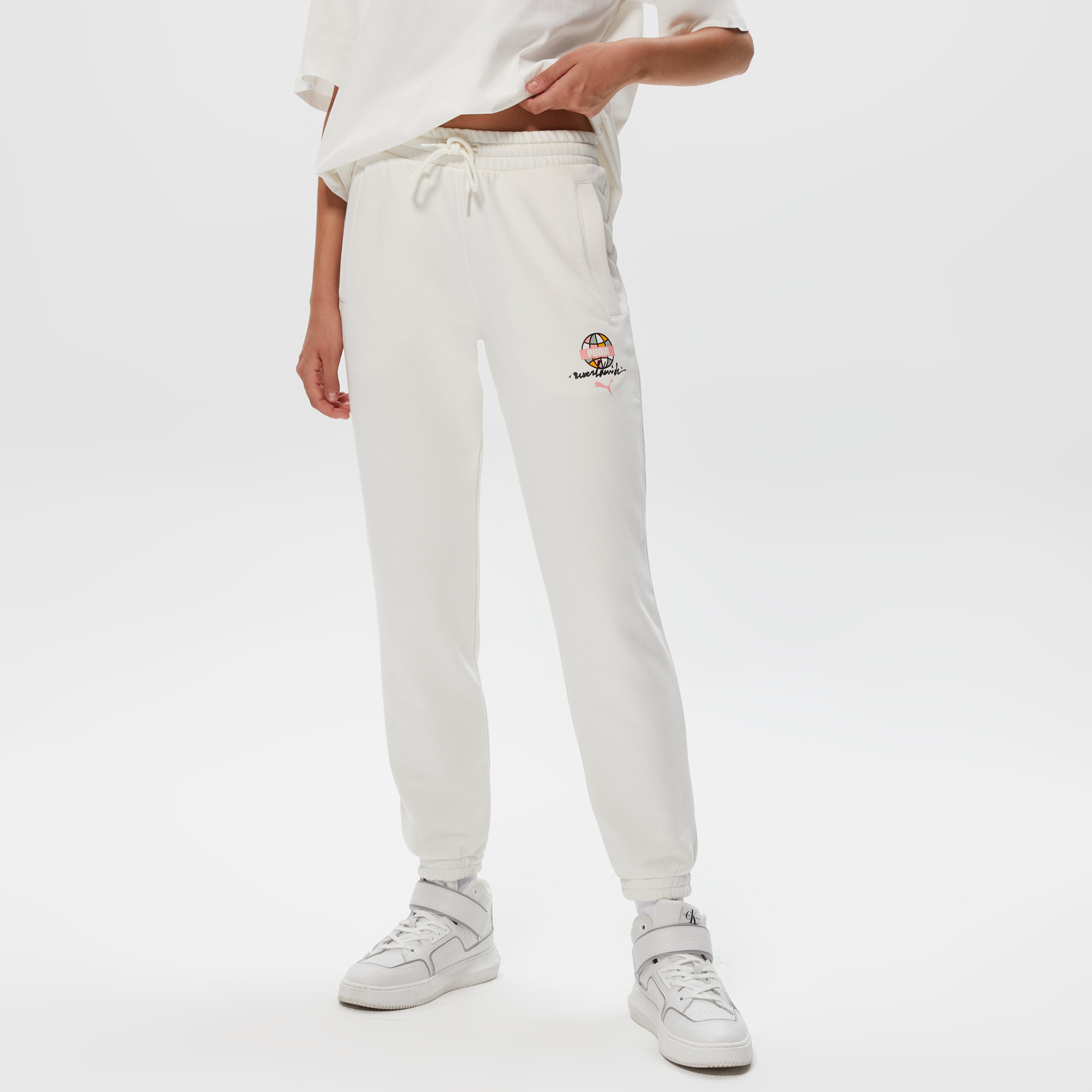 Puma Swxp Worldwide Kadın Beyaz Eşofman Altı