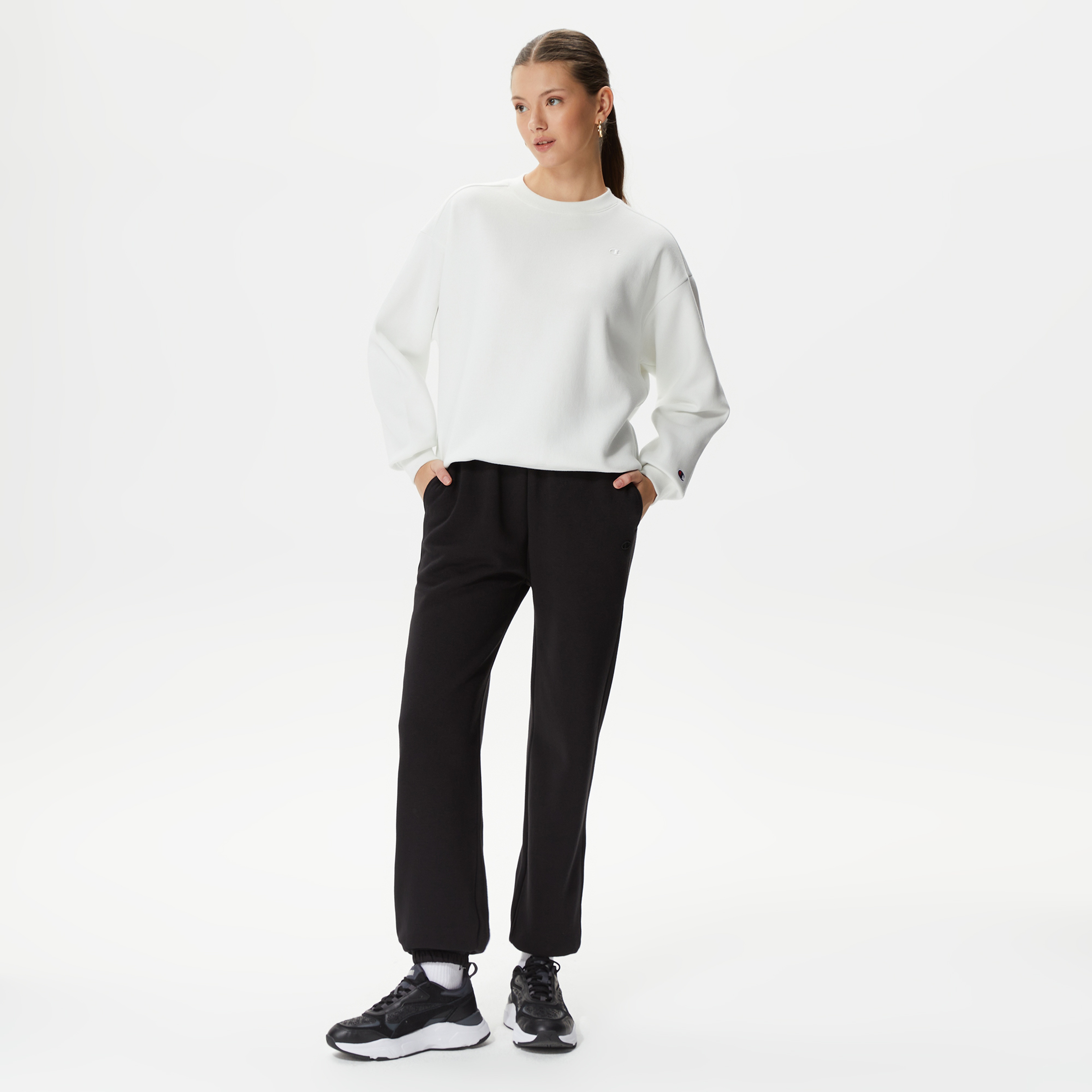 Champion Crewneck Kadın Beyaz Sweatshirt