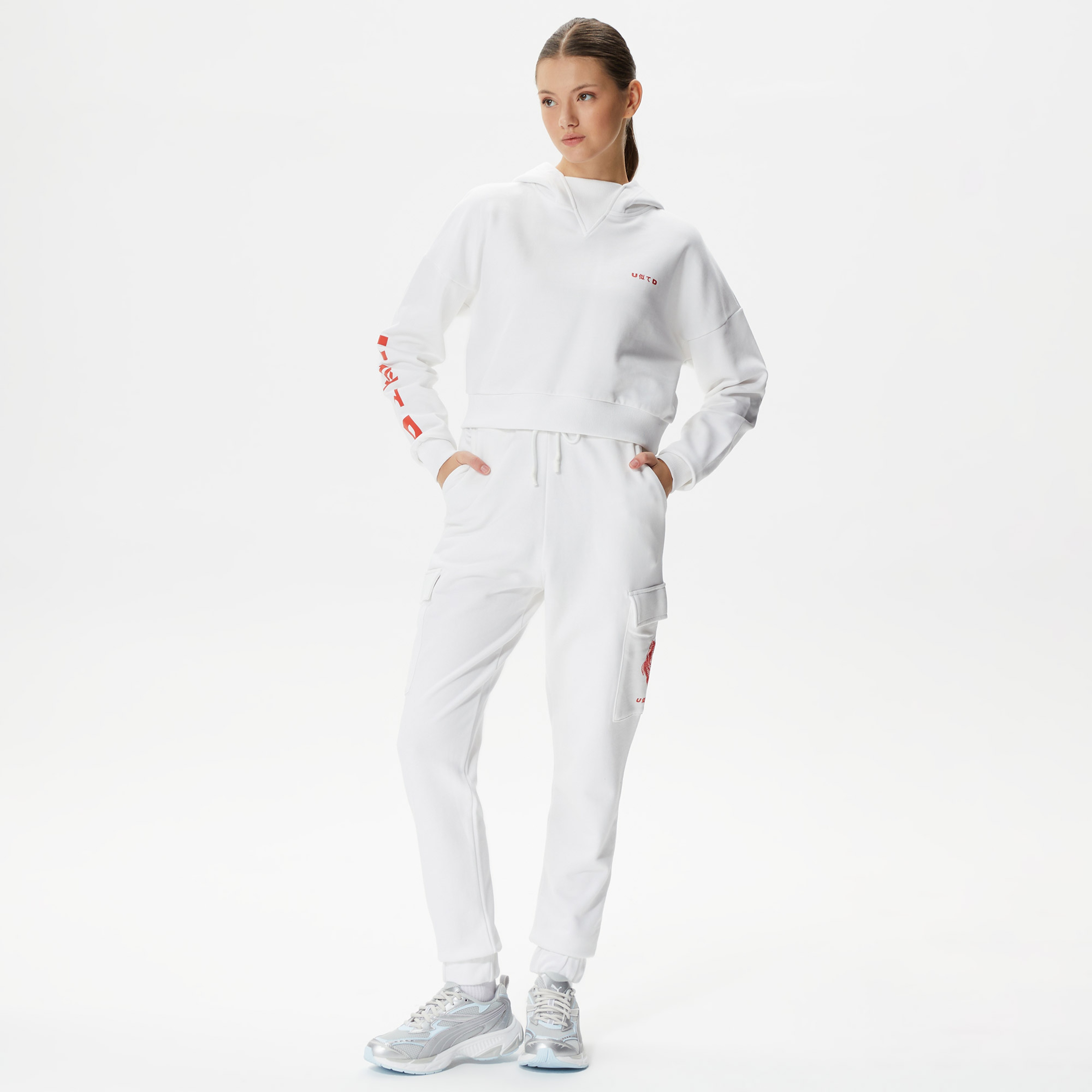 UNITED4 Kadın Beyaz Sweatshirt