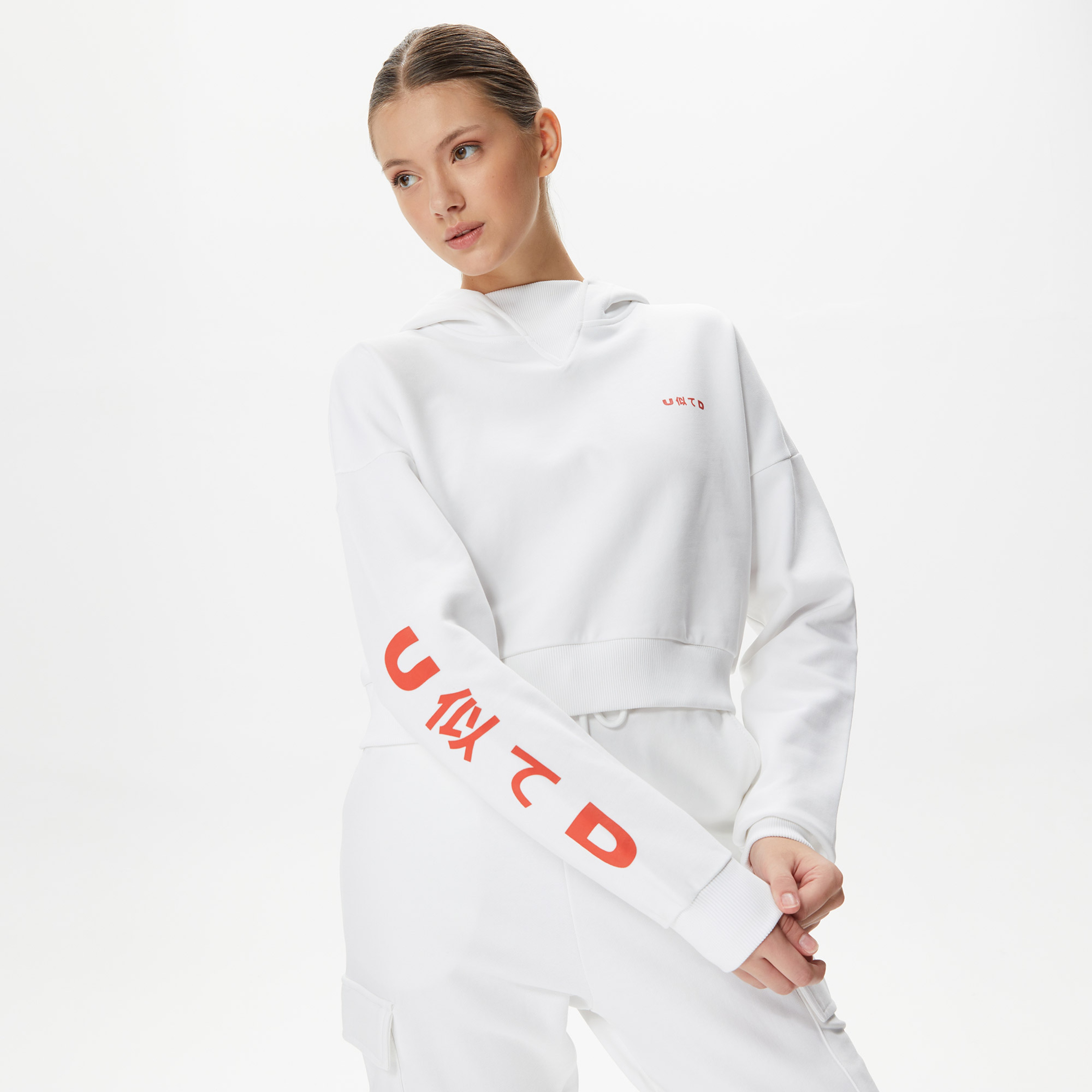 UNITED4 Kadın Beyaz Sweatshirt