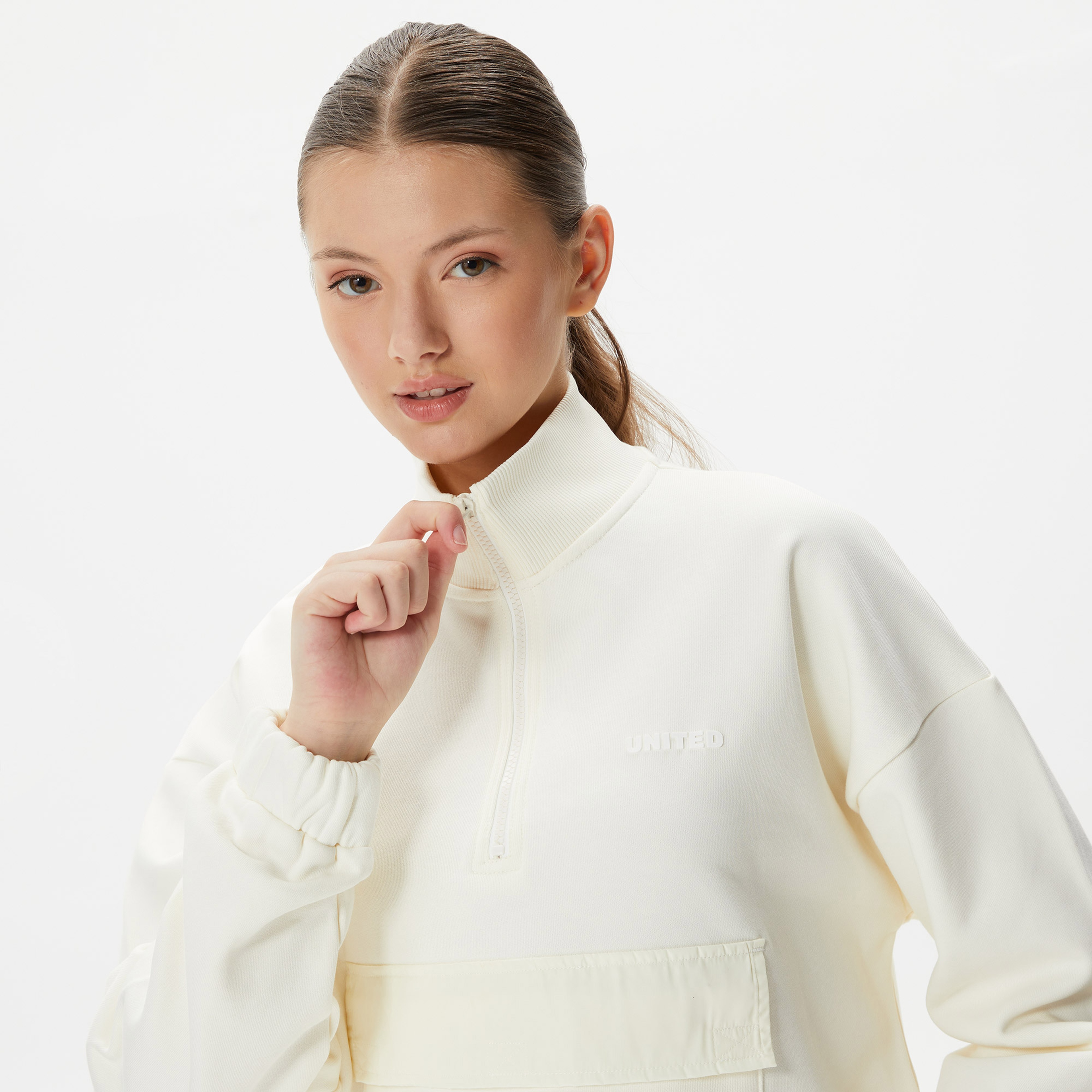 UNITED4 Kadın Krem Sweatshirt