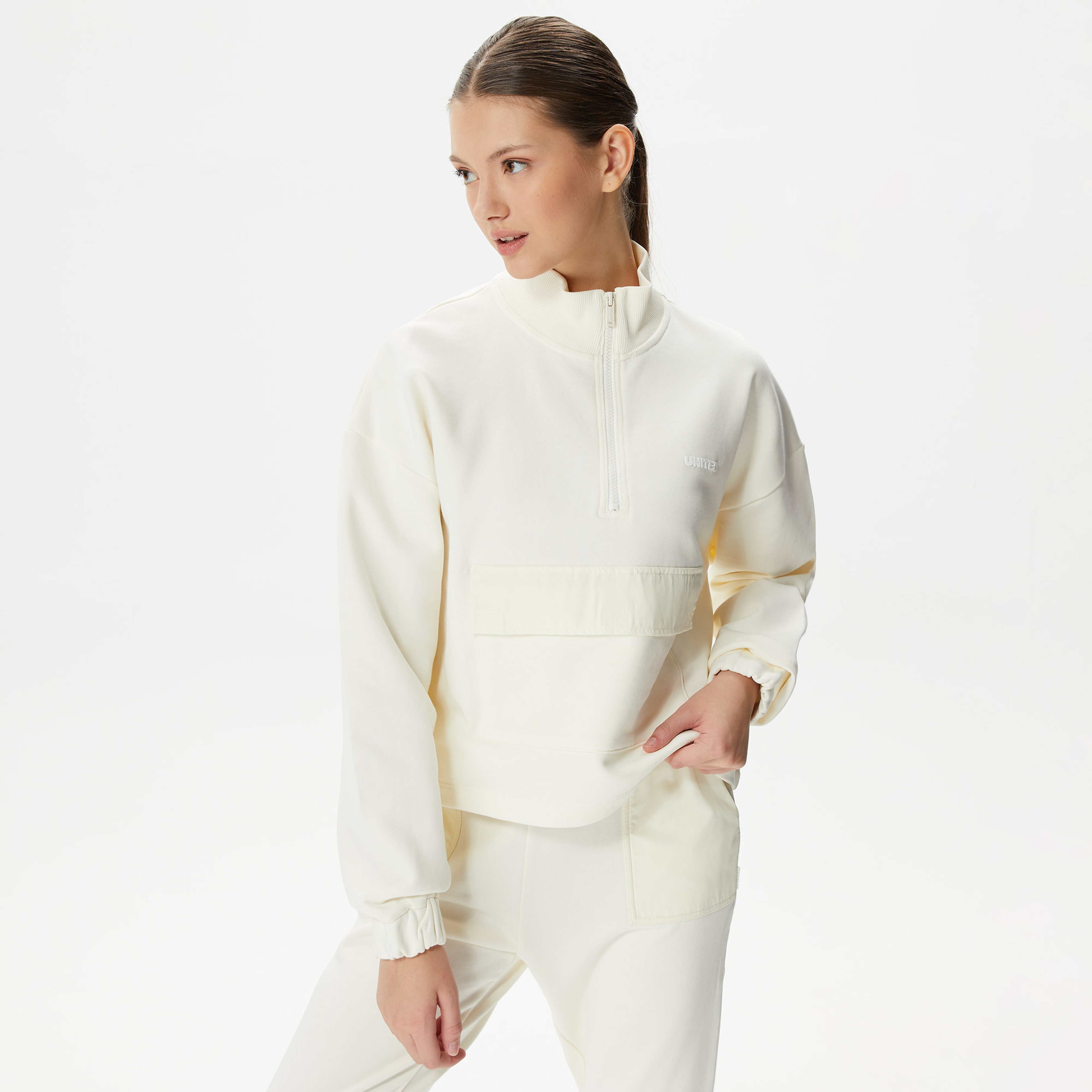 UNITED4 Kadın Krem Sweatshirt