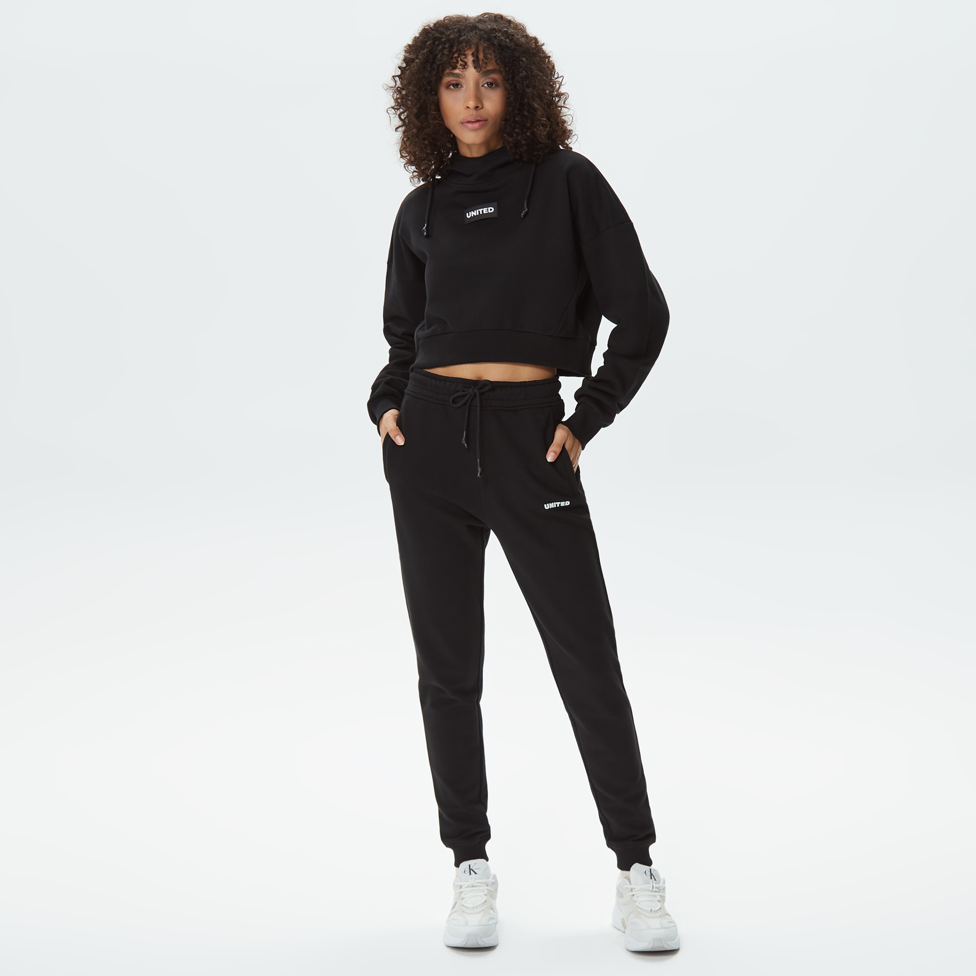 UNITED4 Kadın Siyah Sweatshirt