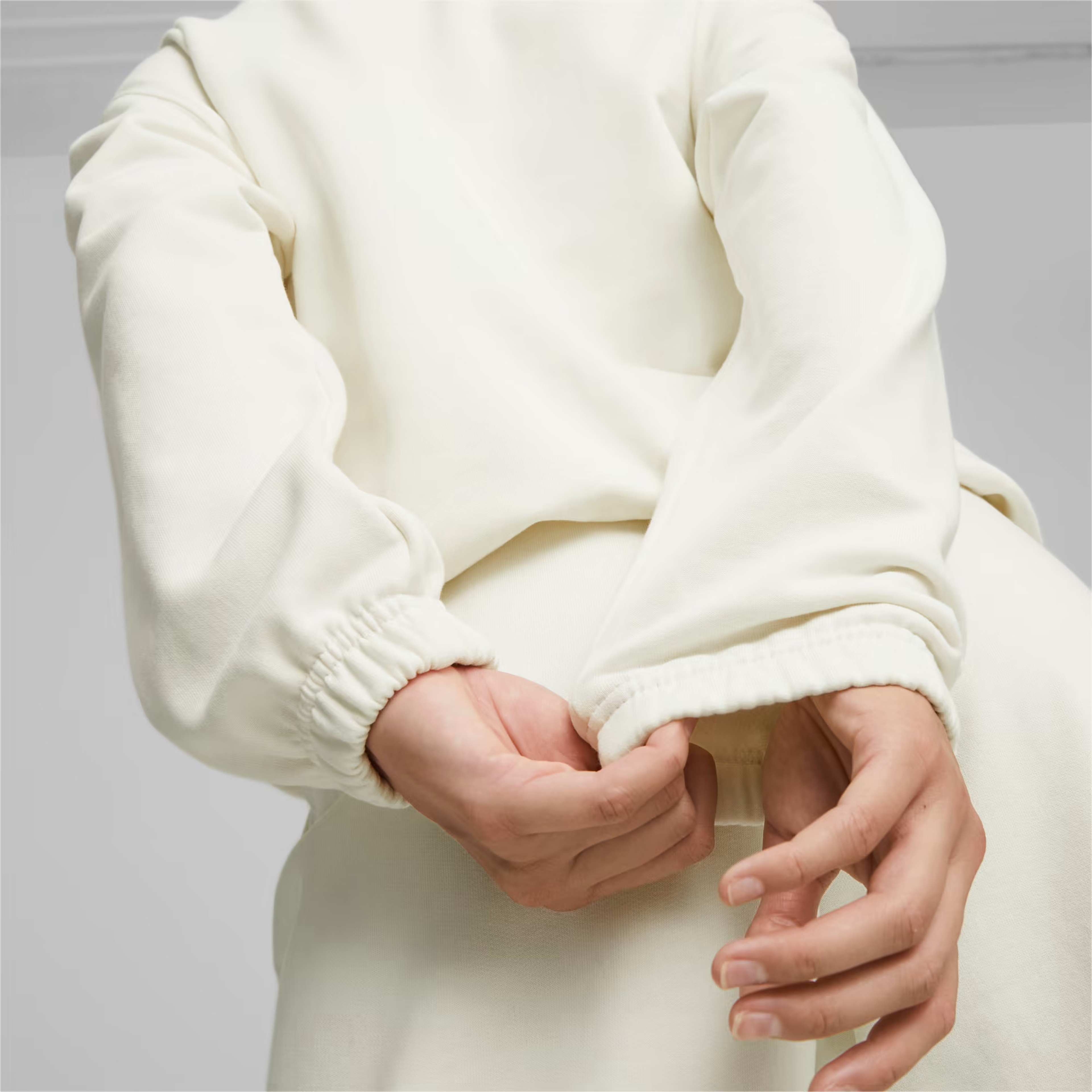 Puma Downtown Oversized Crew Kadın Krem Sweatshirt