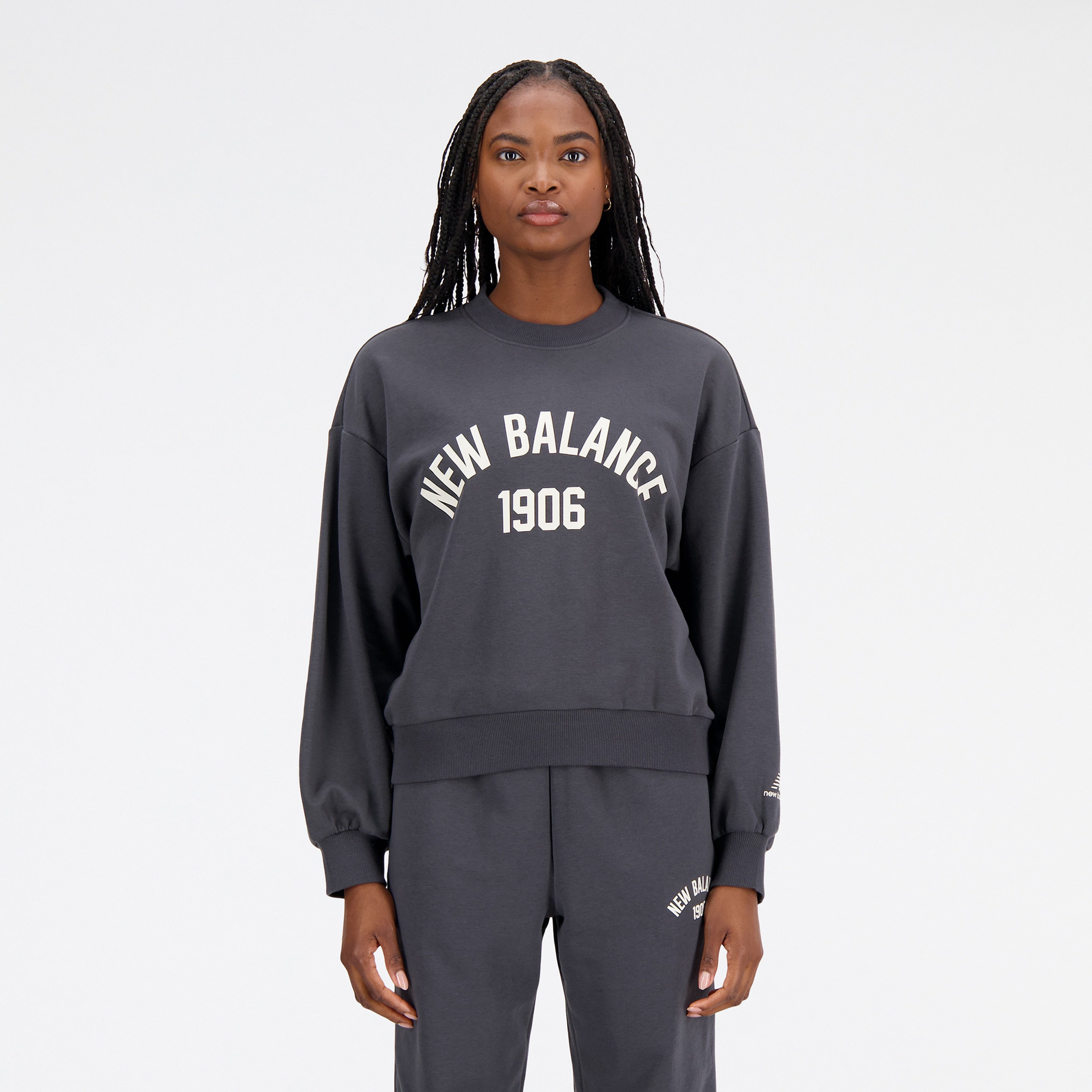 New Balance Essentials Varsity Fleece Kadın Gri Sweatshirt