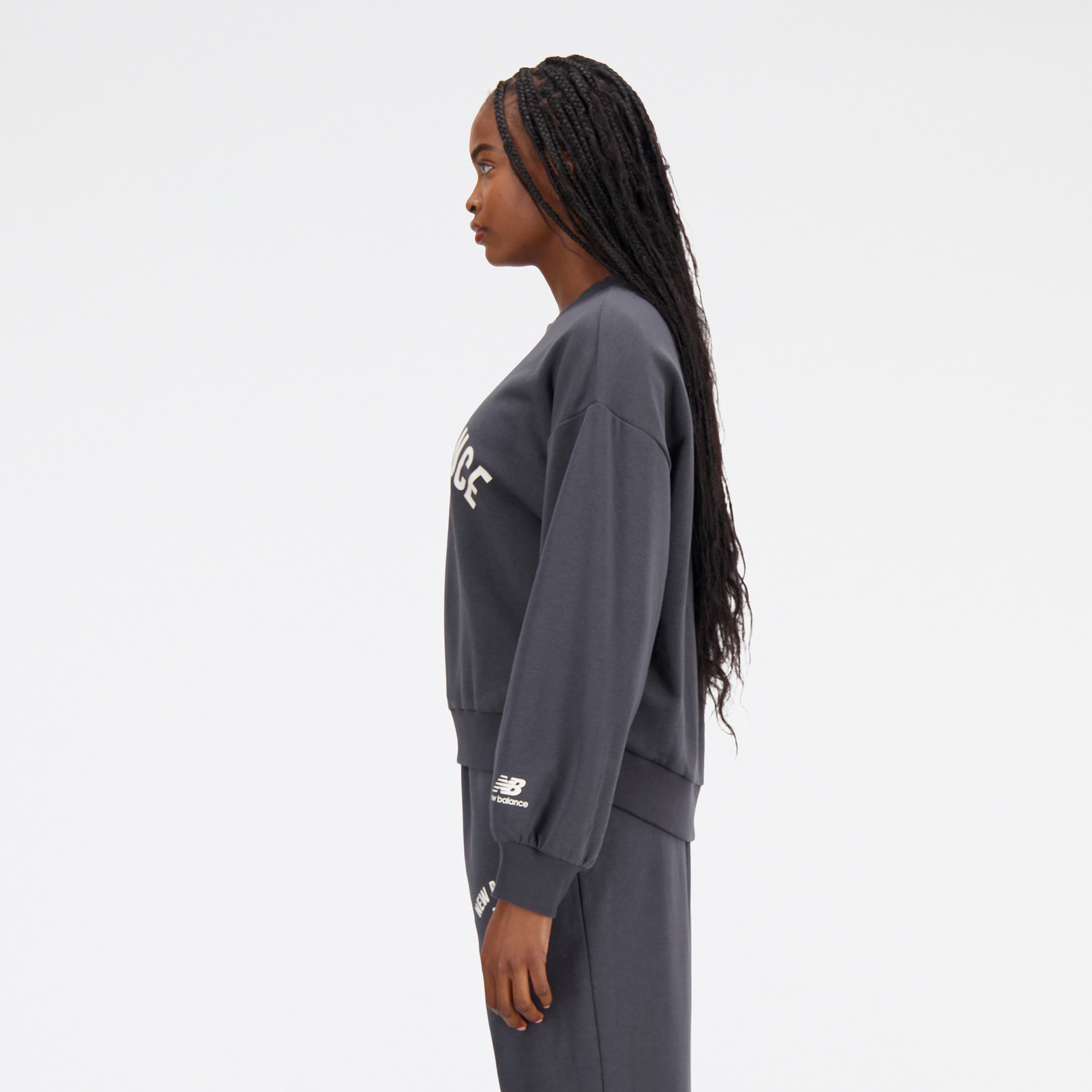 New Balance Essentials Varsity Fleece Kadın Gri Sweatshirt