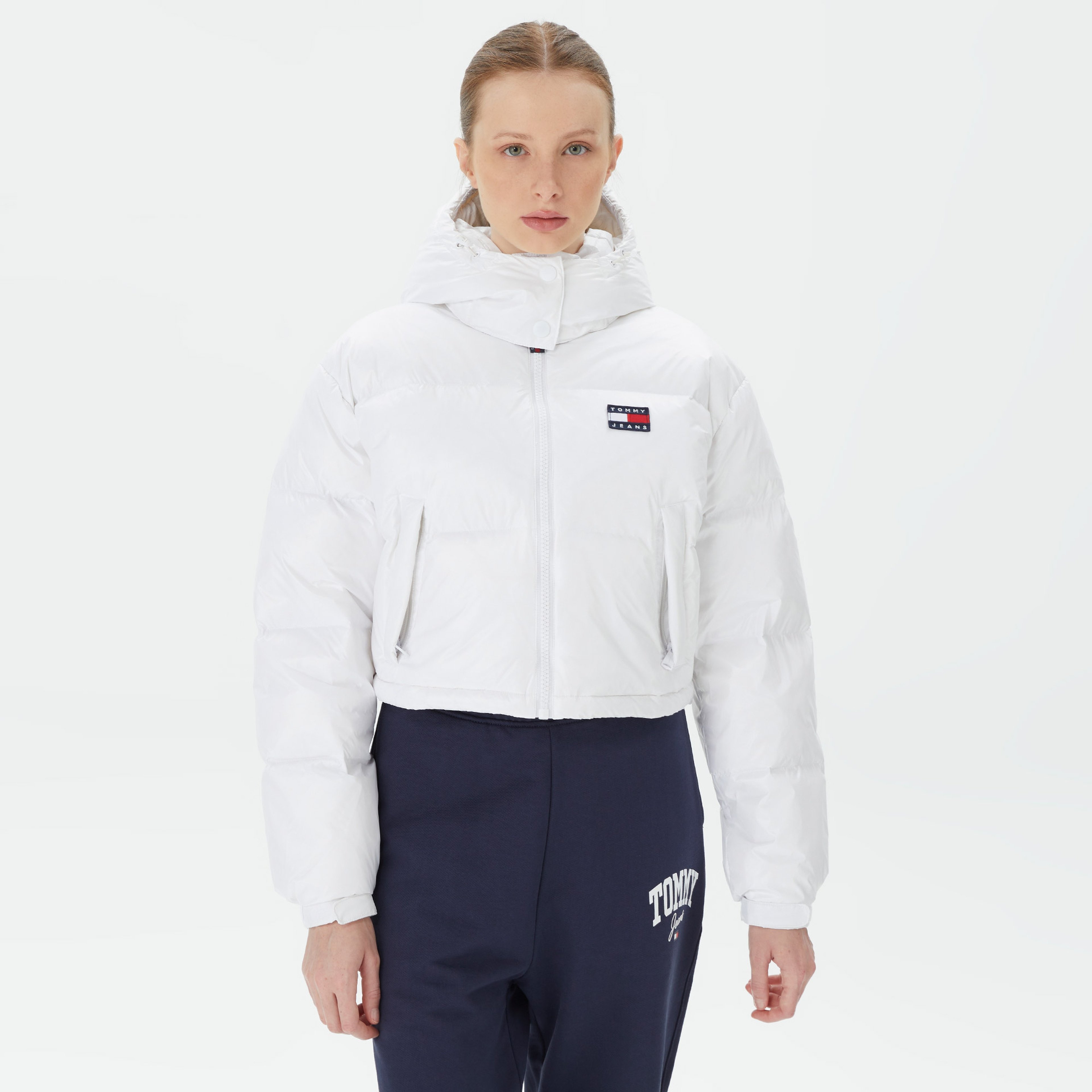 Tommy Hilfiger Crop Alaska Puffer Kadın Beyaz Mont