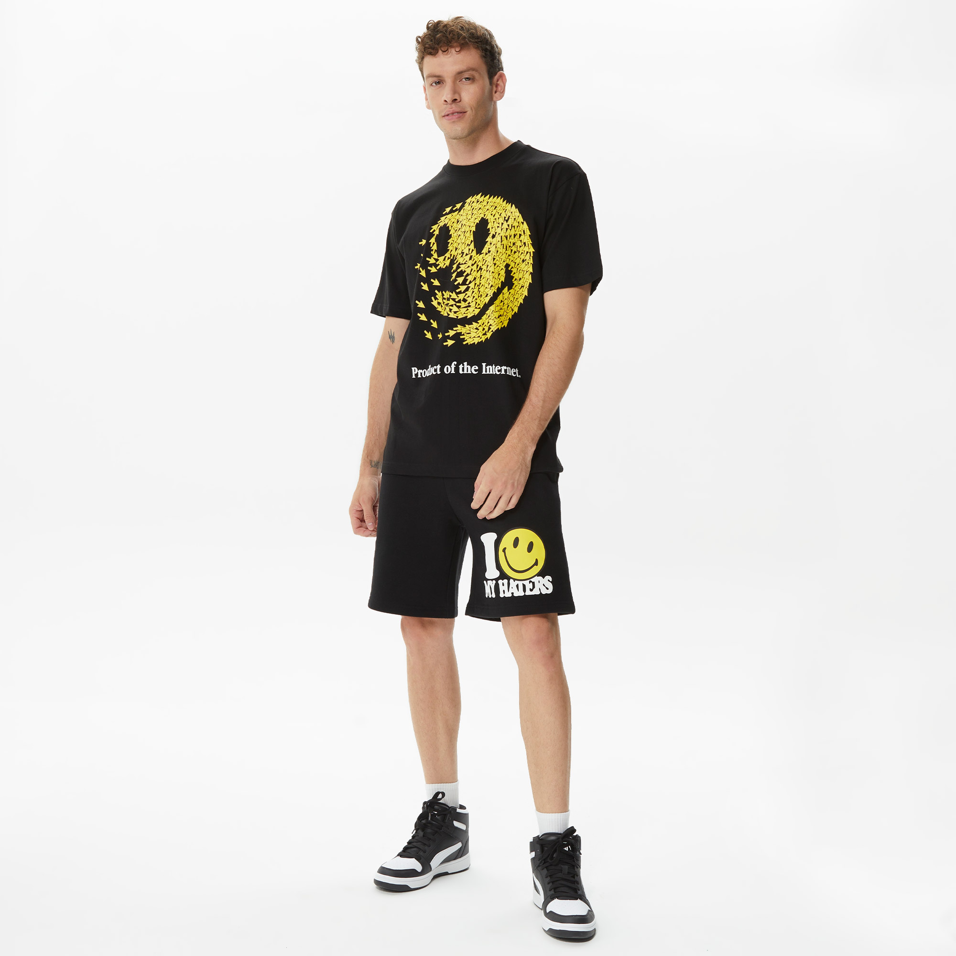 Market Smiley Product Of The Internet Erkek Siyah T-Shirt