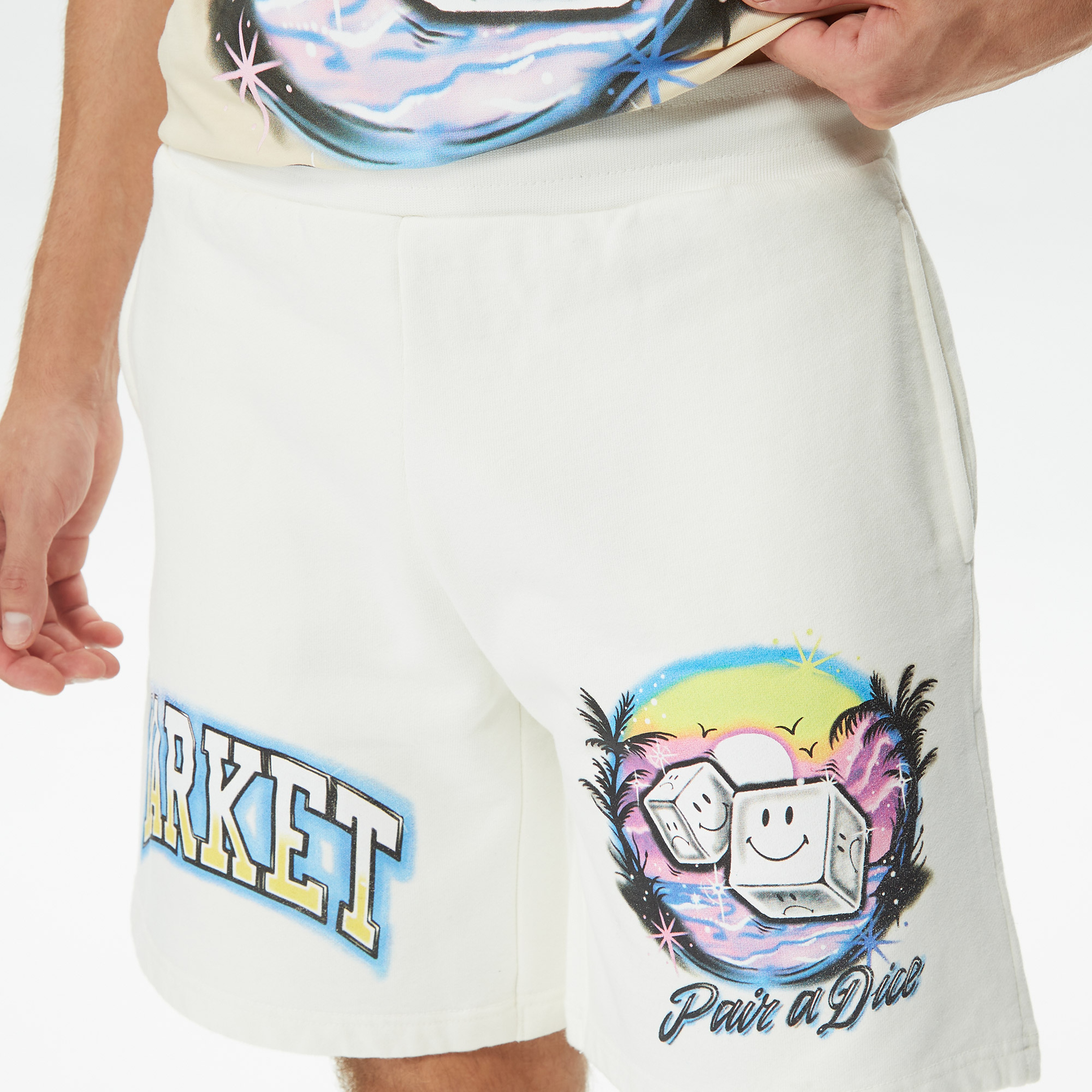 Market Smiley Pair Of Dice Erkek Krem Şort