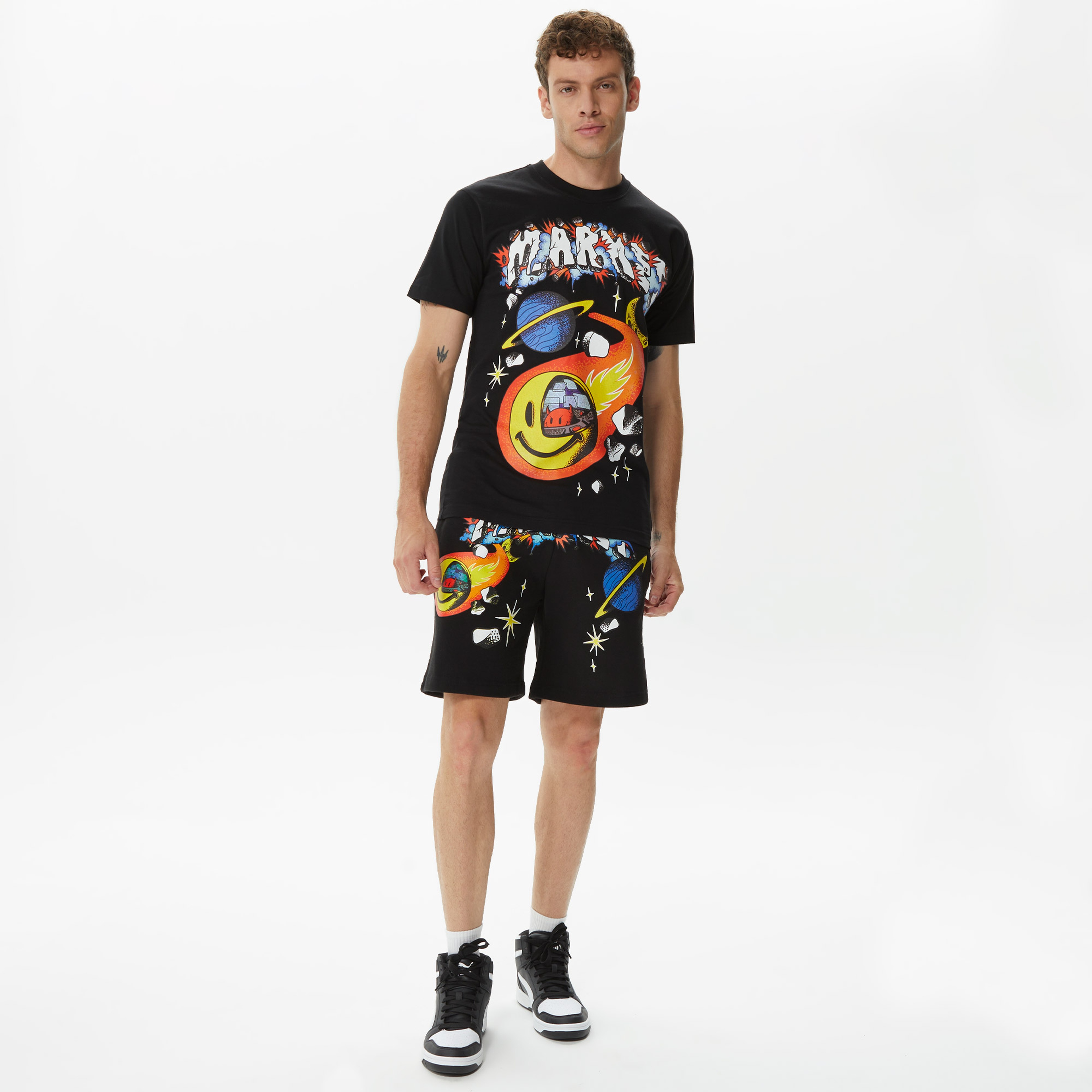 Market Smiley Conflicted Erkek Siyah Şort
