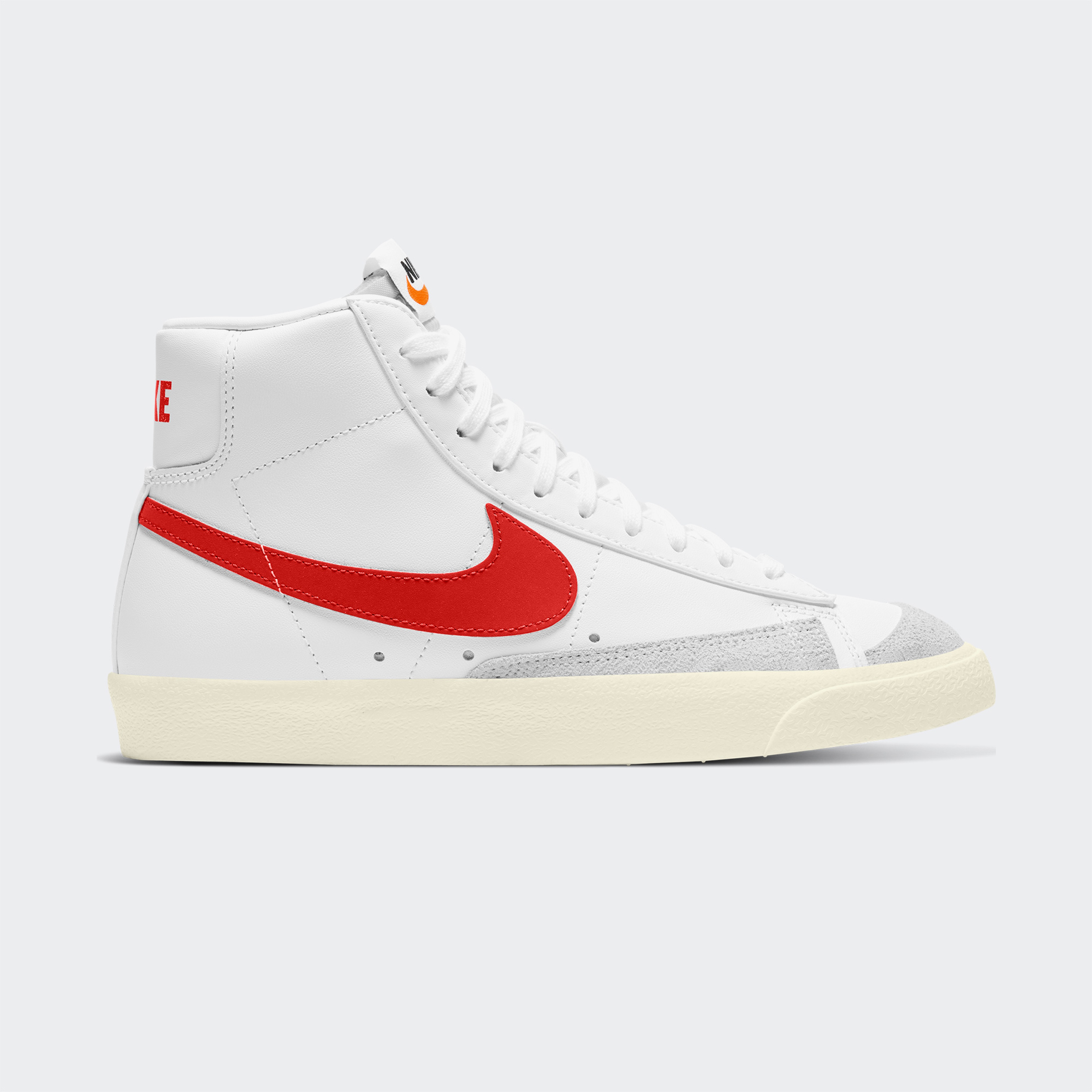 Nike Blazer Mid '77 Kadın Beyaz Spor Ayakkabı