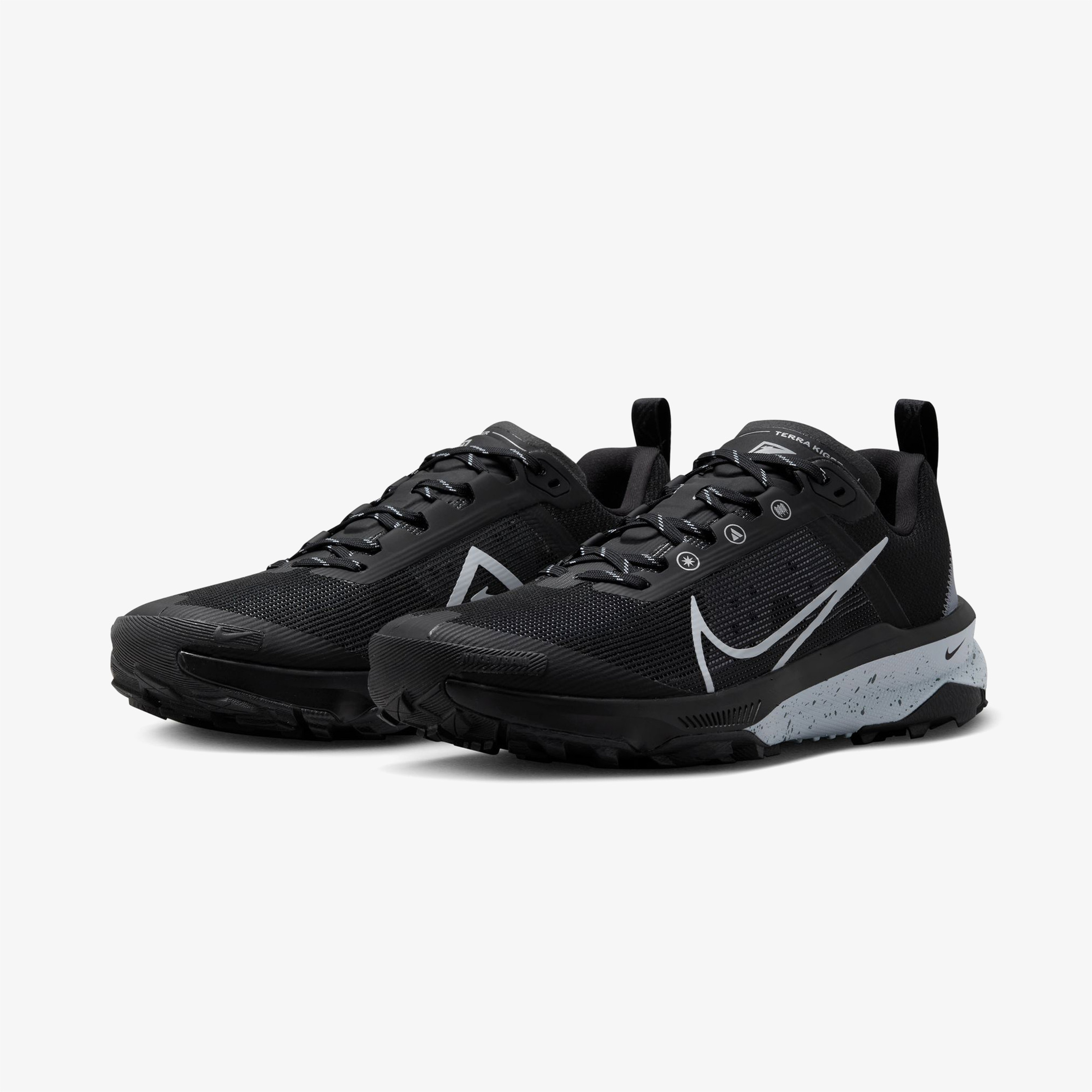 Nike Kiger 9 Erkek Siyah Koşu Ayakkabısı