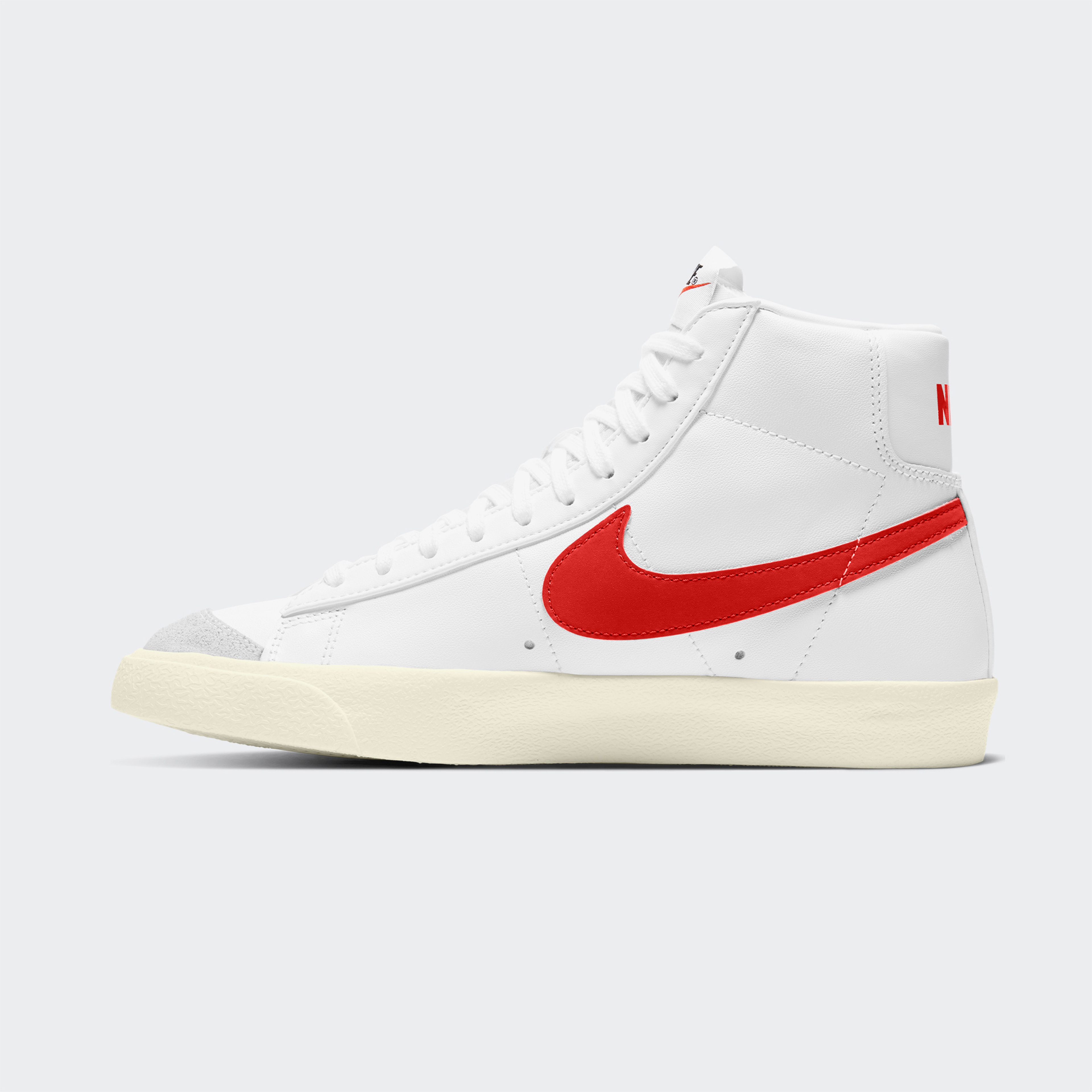 Nike Blazer Mid '77 Kadın Beyaz Spor Ayakkabı