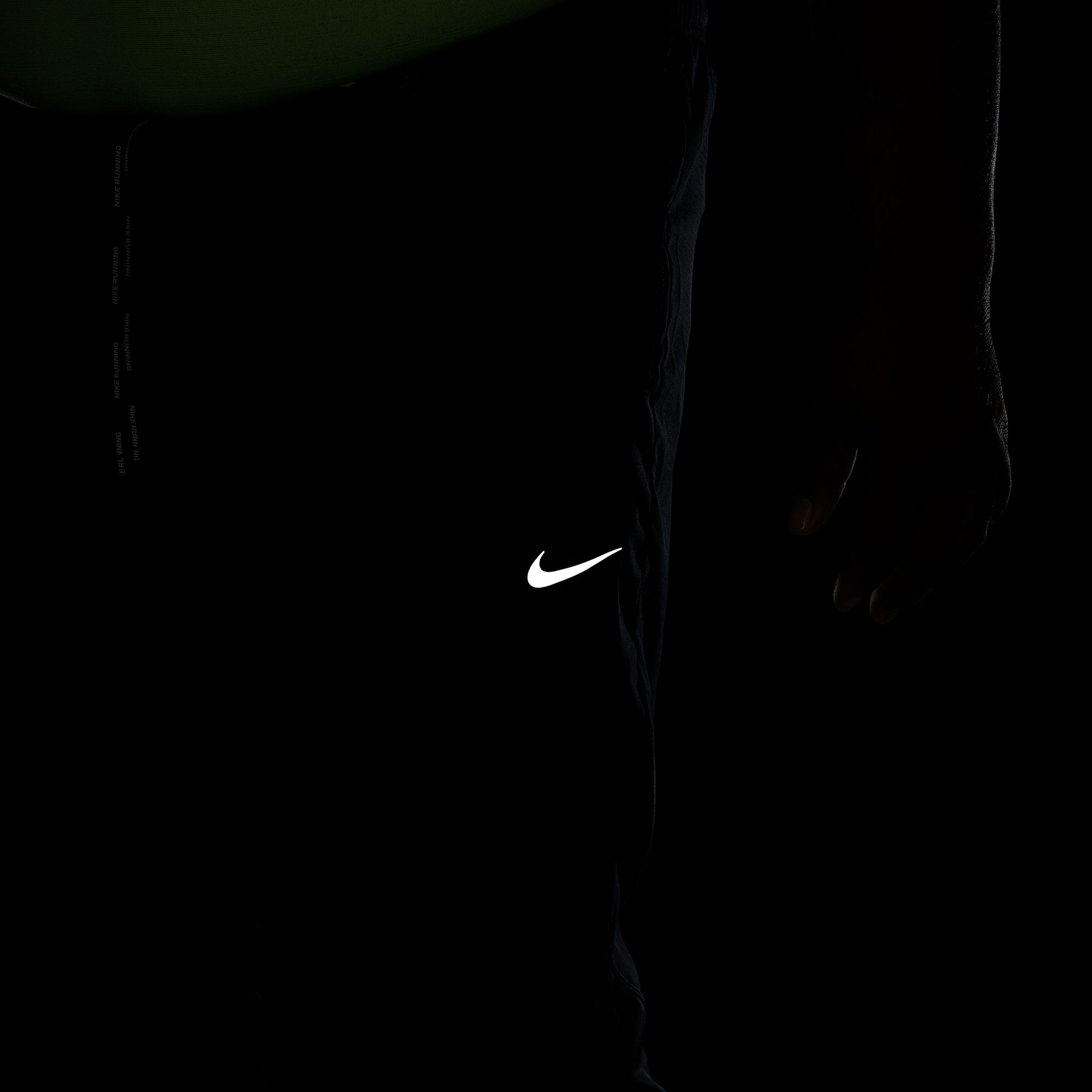 Nike Dri-Fit Fast Erkek Siyah Koşu Eşofman Altı
