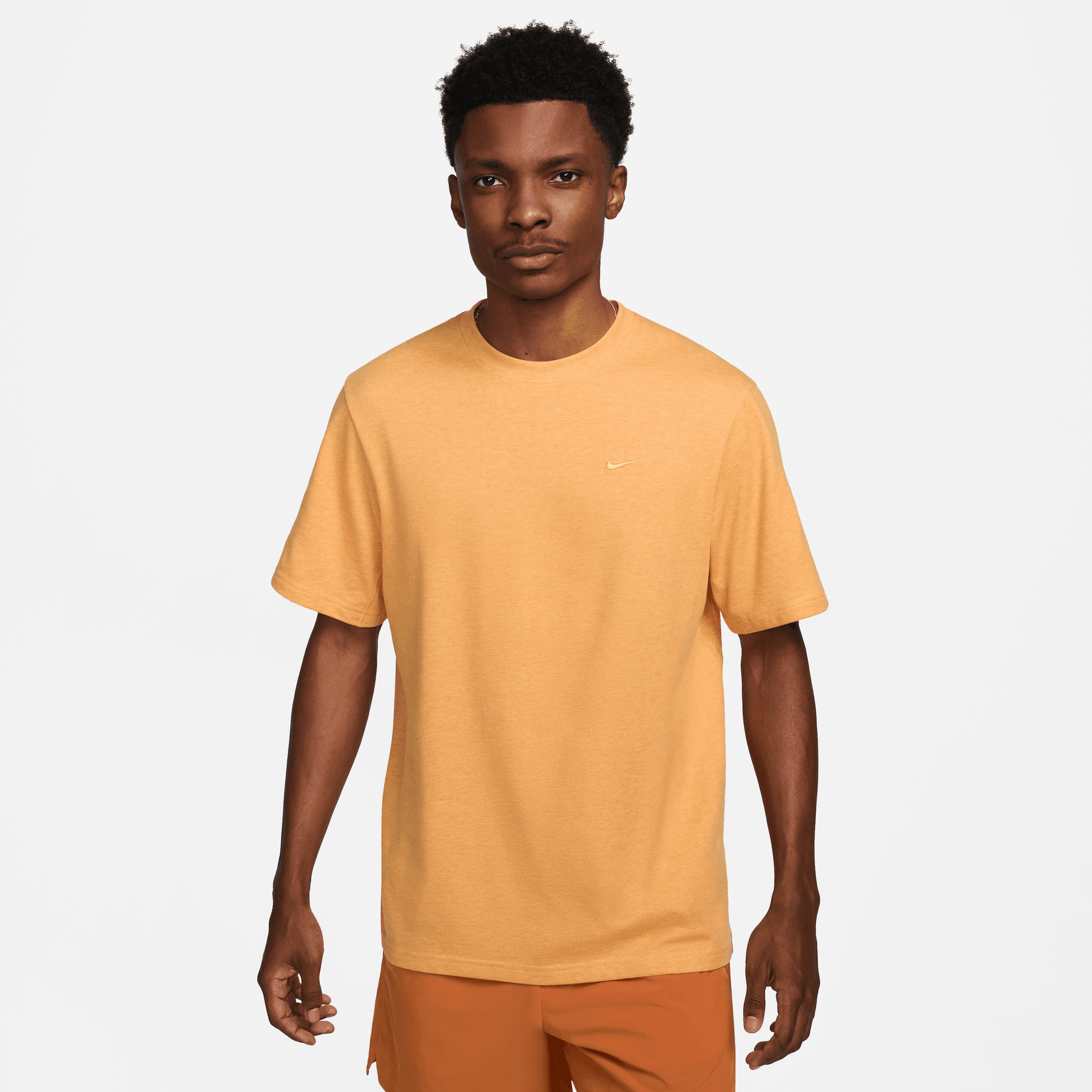 Nike Erkek Turuncu T-Shirt