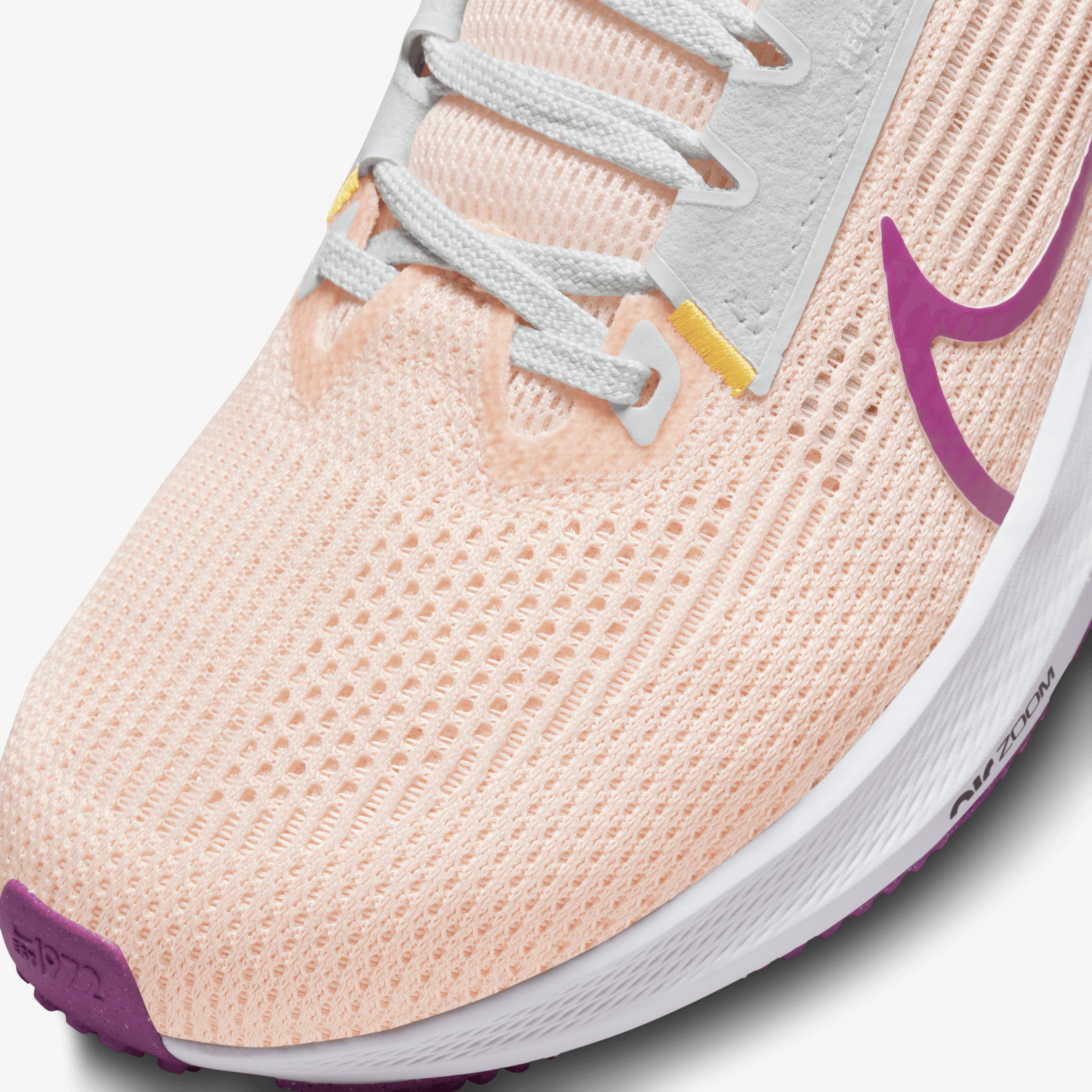 Nike Pegasus 40 Kadın Pembe Koşu Ayakkabısı