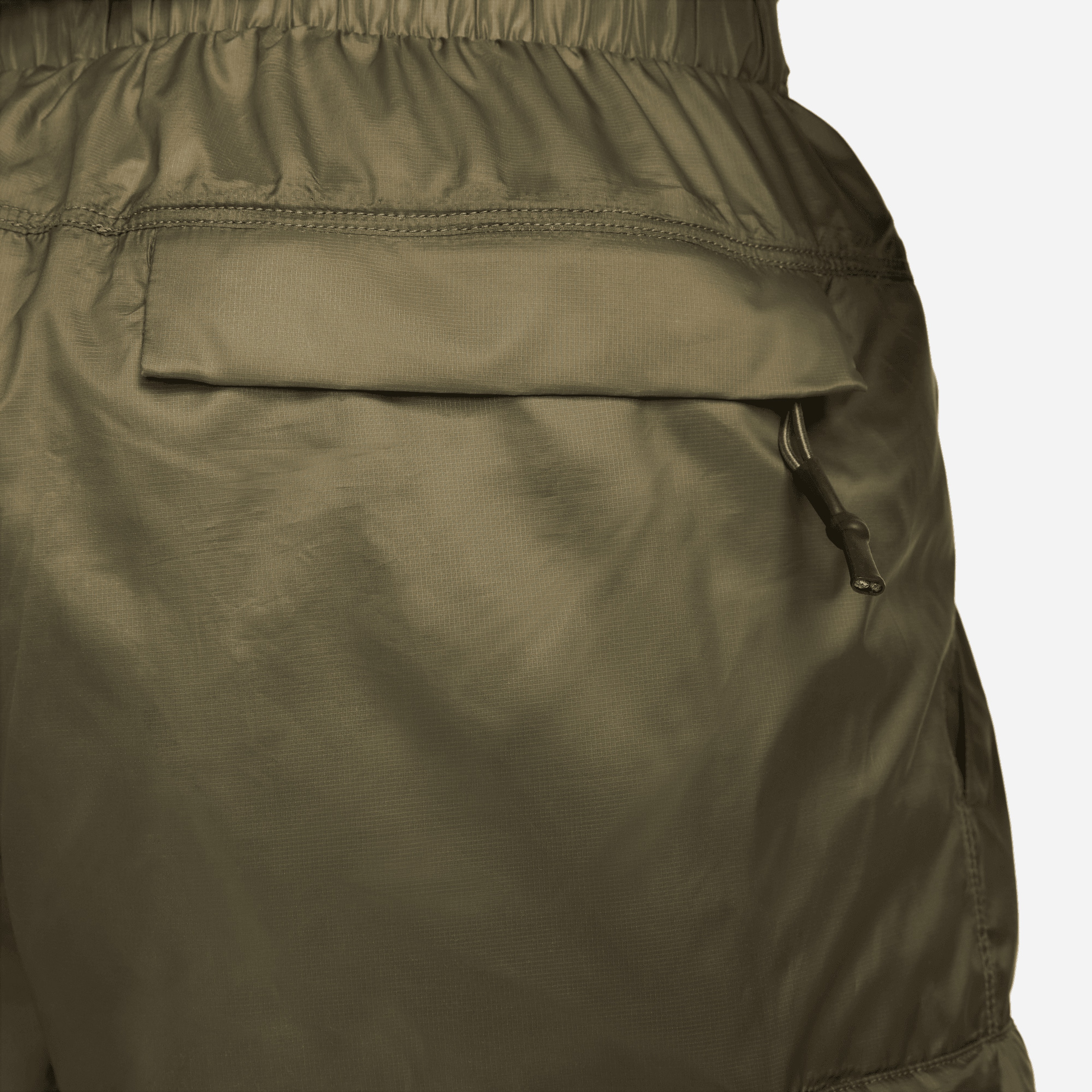 Nike Sportswear Tech Pack Erkek Yeşil Günlük Şort