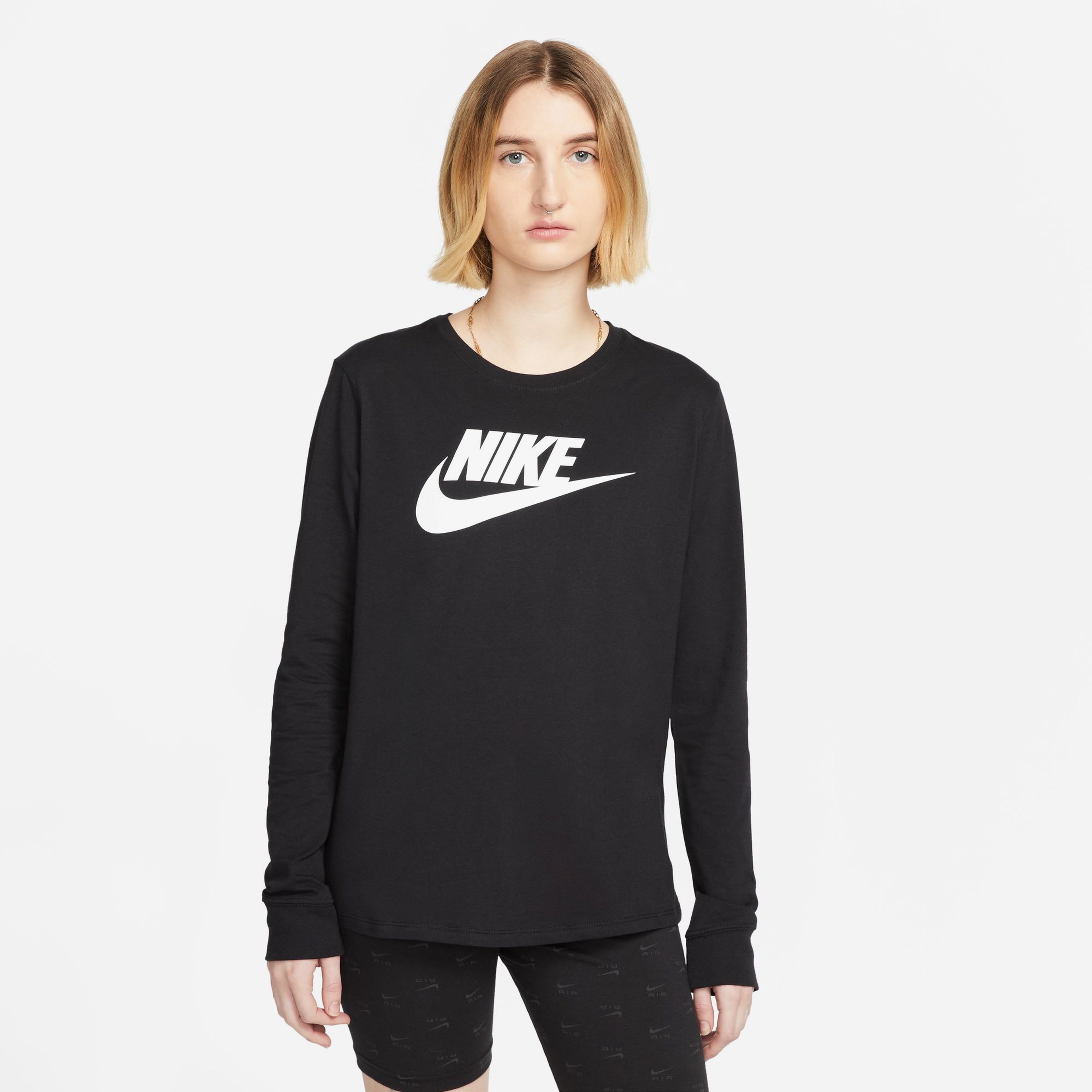 Nike Sportswear Essential Kadın Siyah Günlük T-Shirt