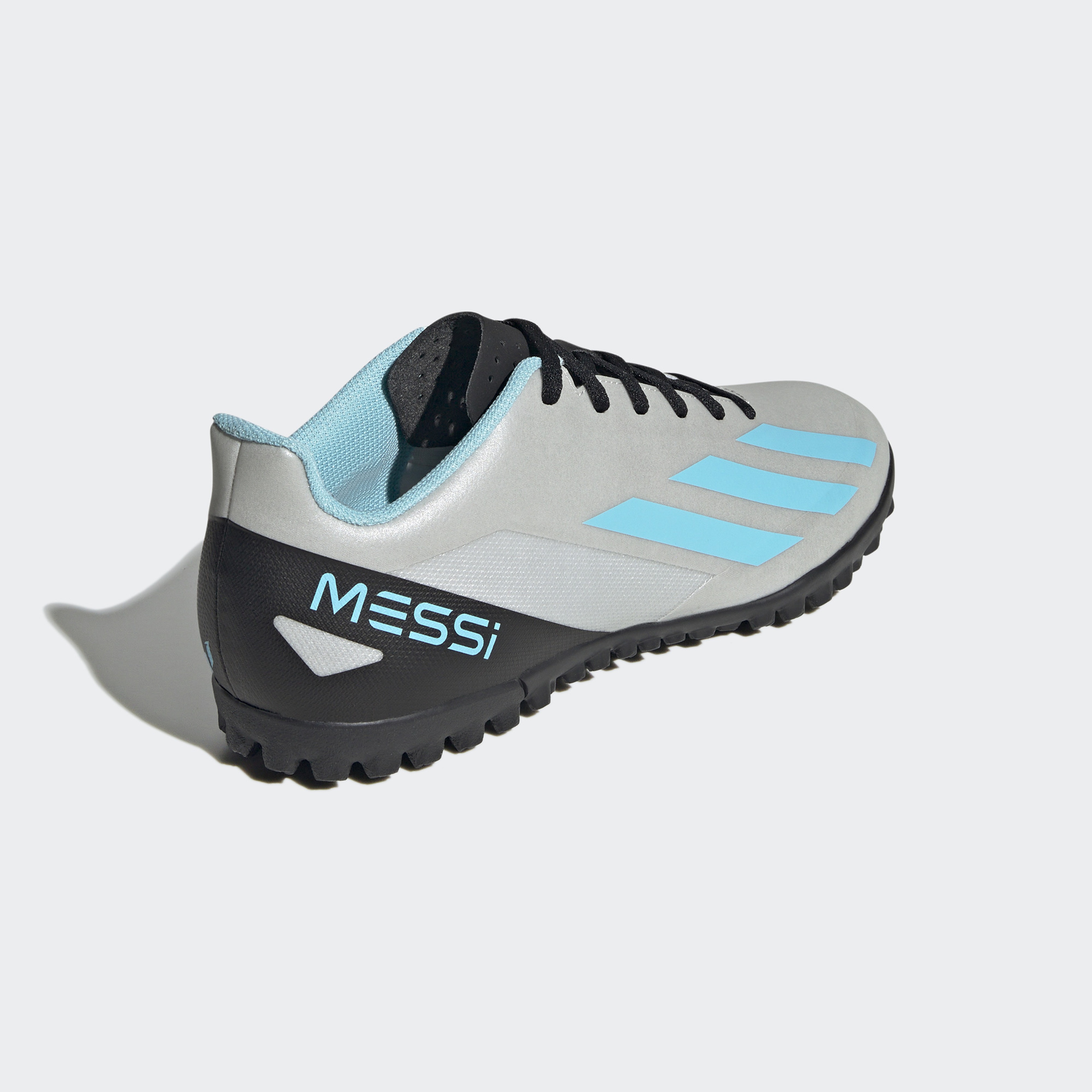 Adidas Erkek Gri Halı Saha Kramponu