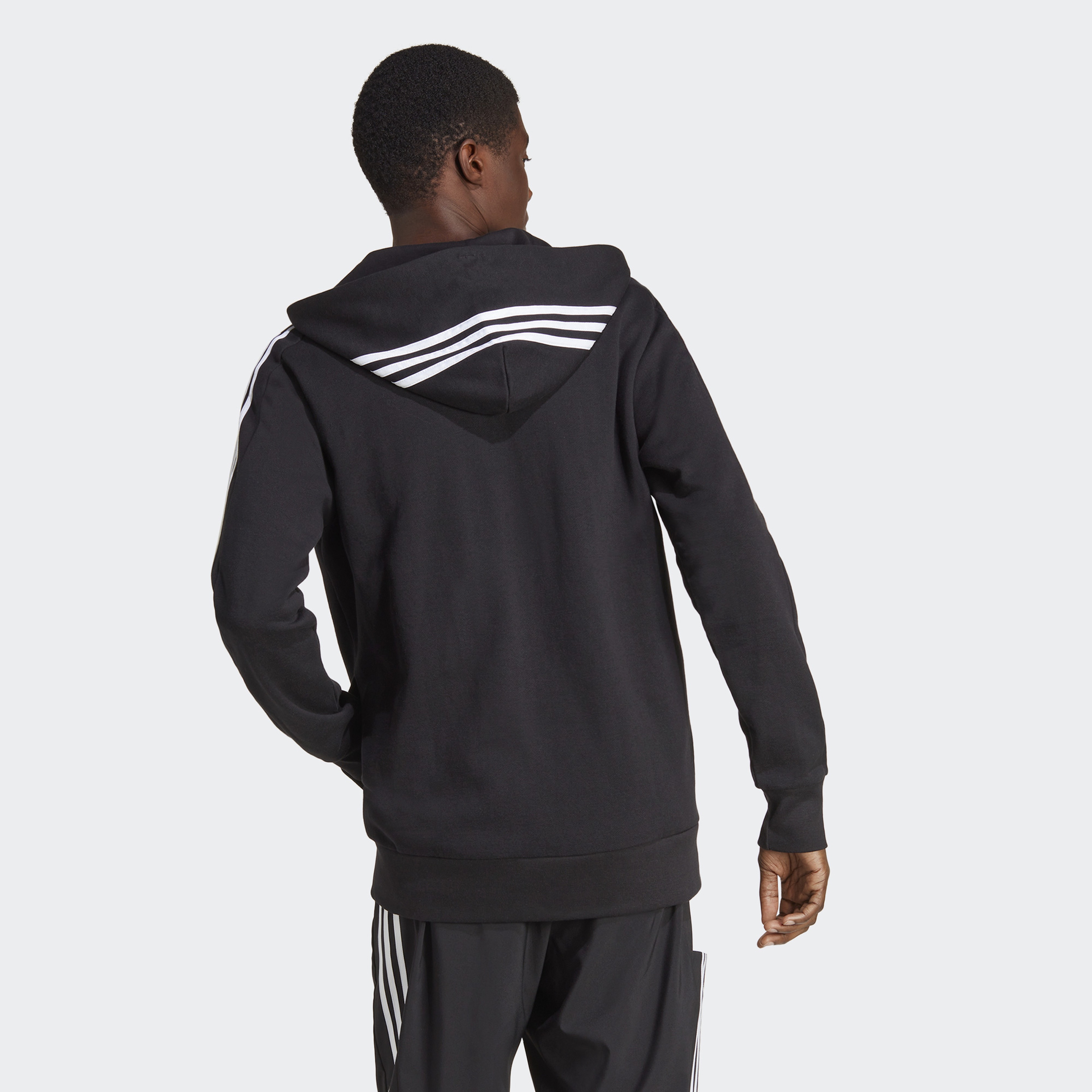 Adidas Erkek Siyah Sweatshirt