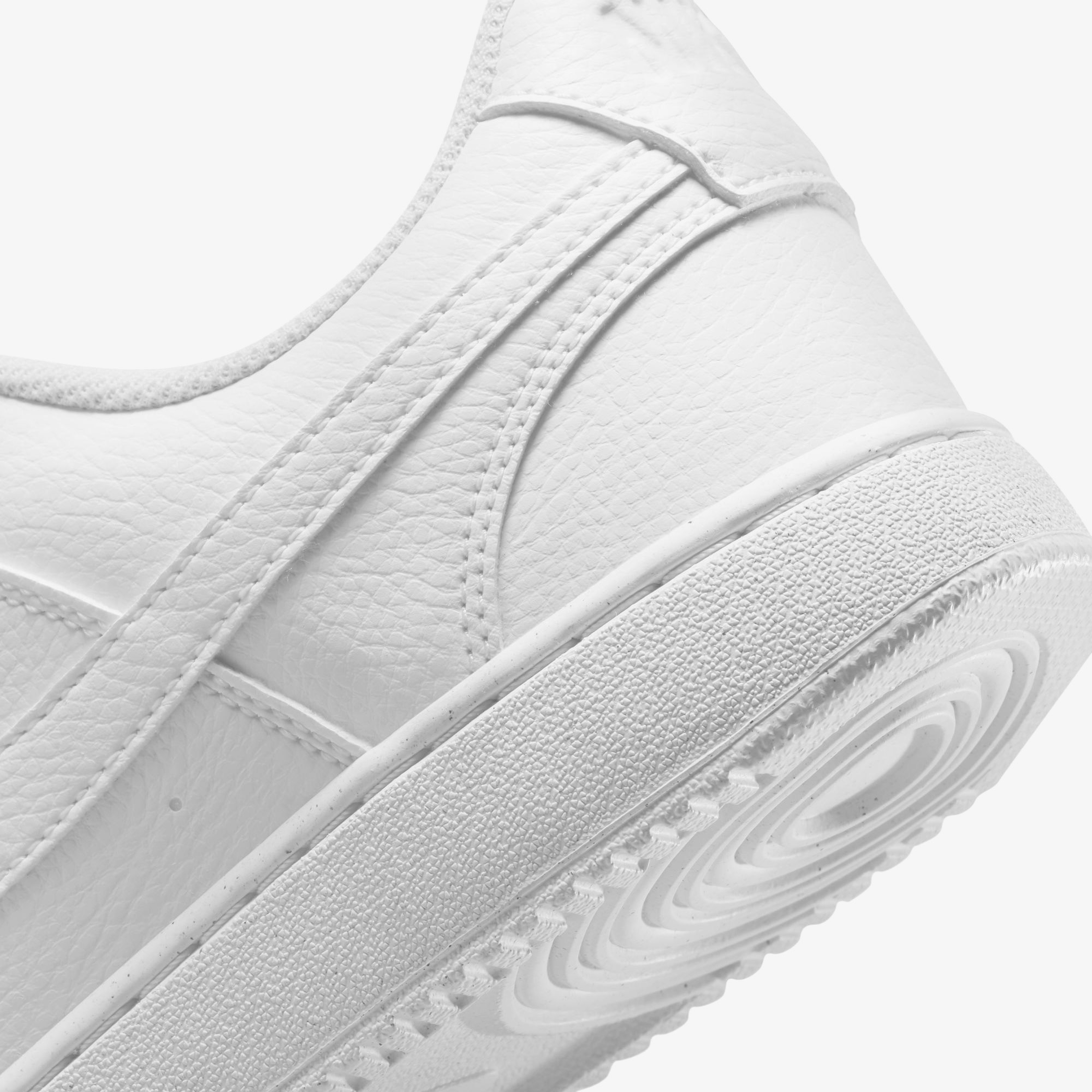 Nike Court Vision Low Next Nature Erkek Beyaz Günlük Spor Ayakkabı